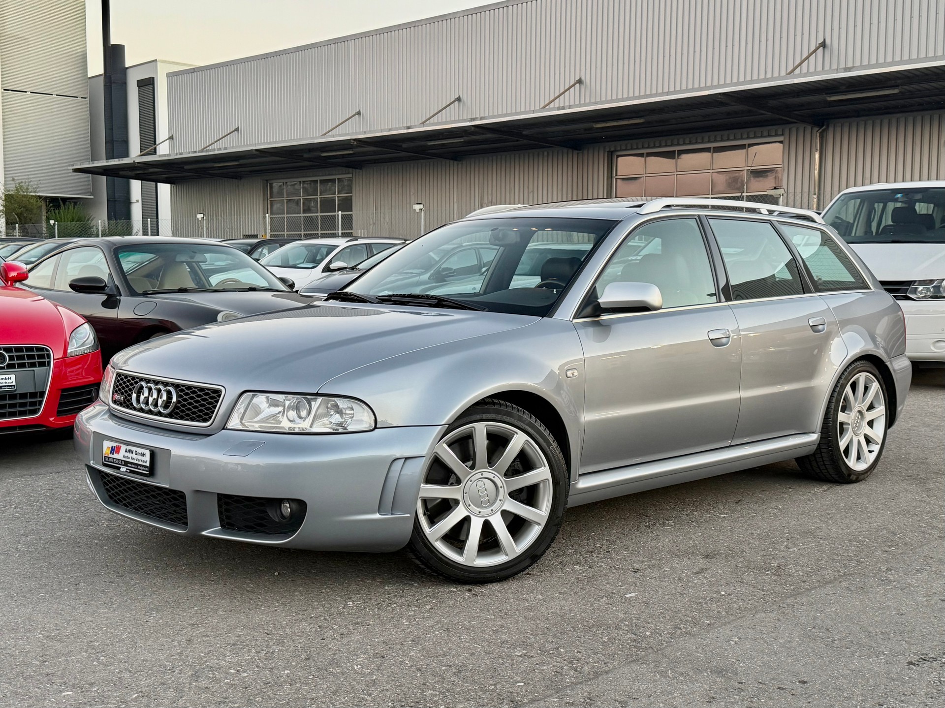 AUDI RS4 Avant quattro ABT 420PS / Frisch ab MFK / Top Historie / BOSE Sound / Navi PLUS / Schiebedach-image-0