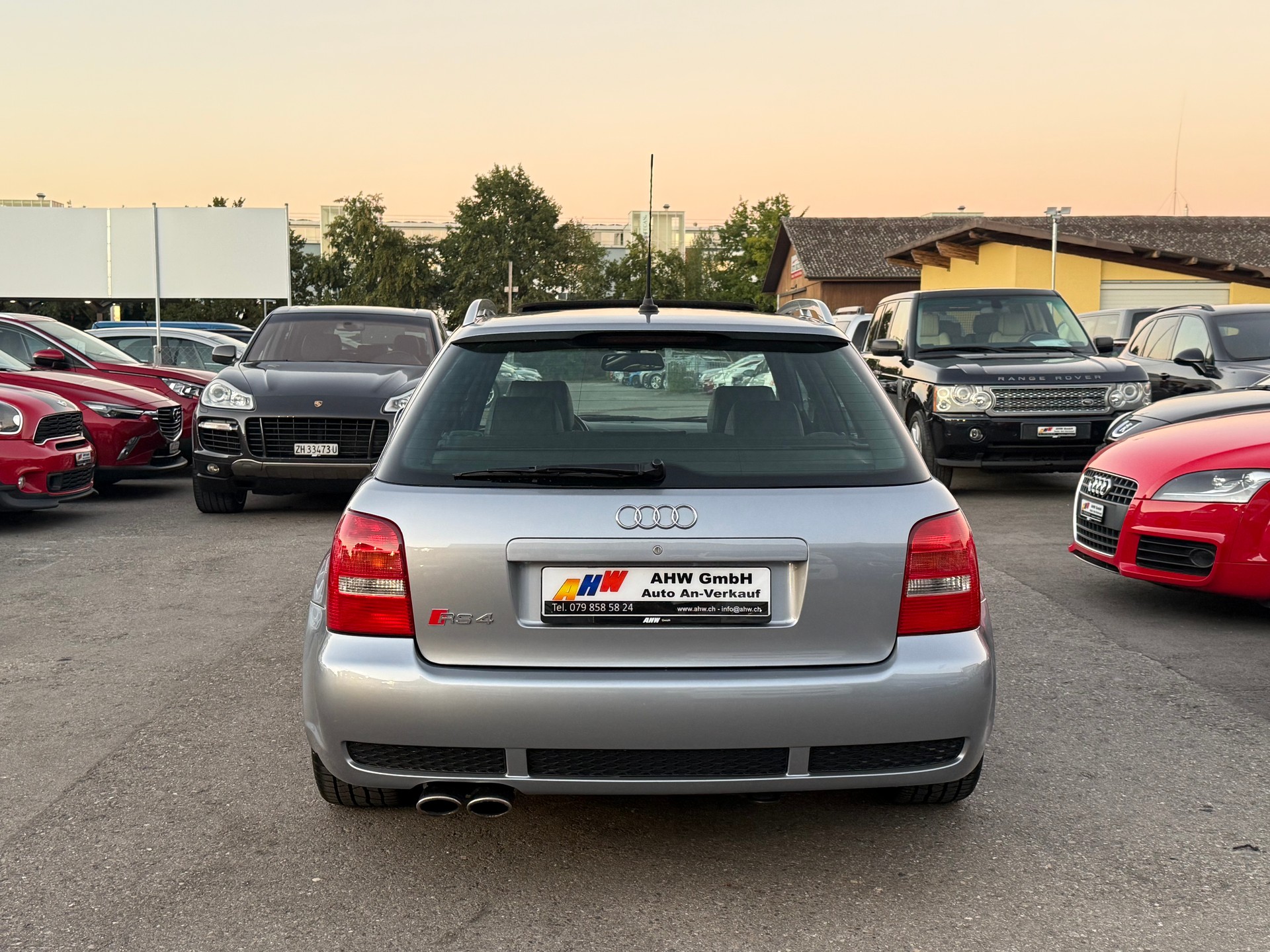 AUDI RS4 Avant quattro ABT 420PS / Frisch ab MFK / Top Historie / BOSE Sound / Navi PLUS / Schiebedach-image-5