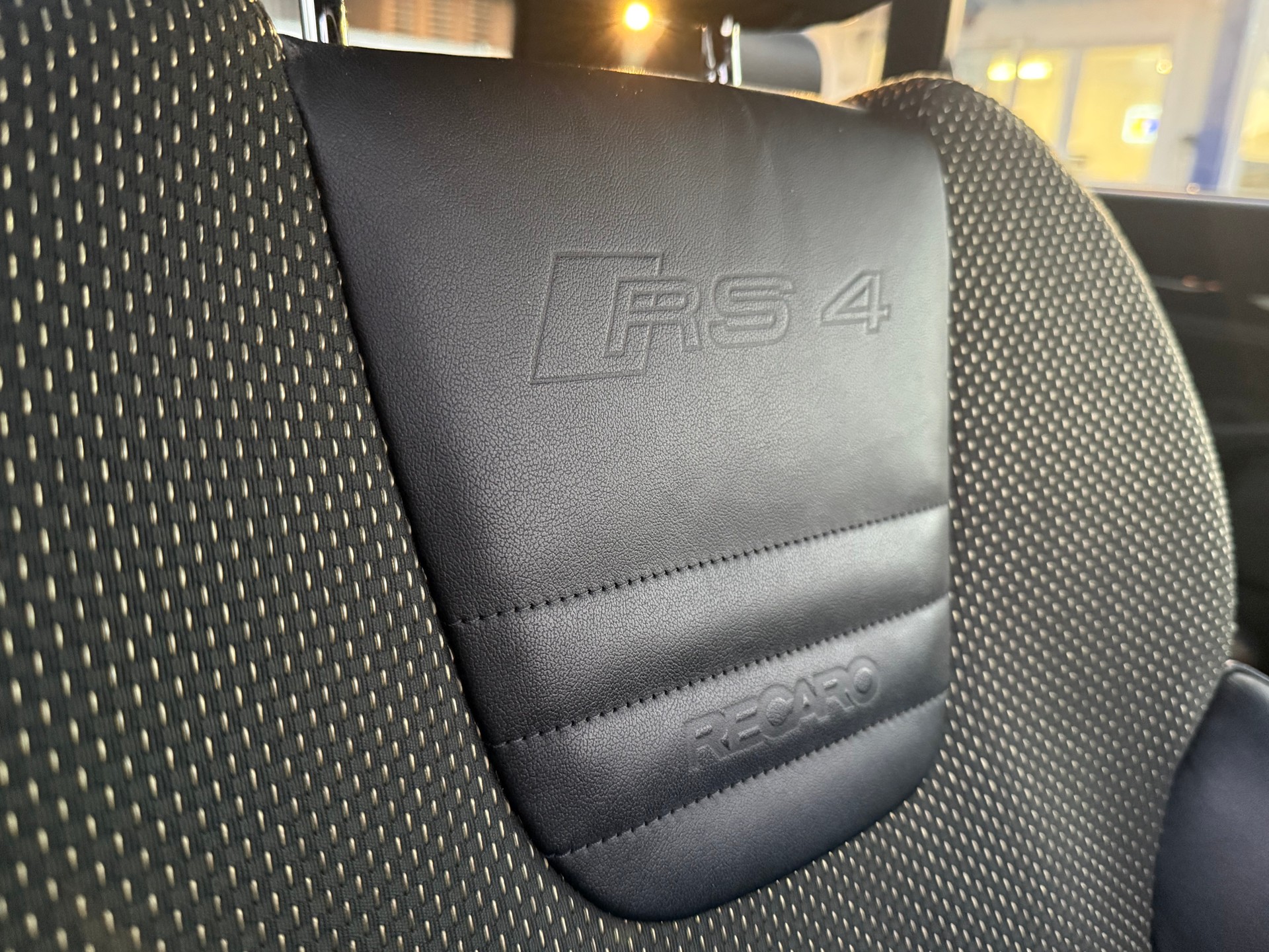 AUDI RS4 Avant quattro ABT 420PS / Frisch ab MFK / Top Historie / BOSE Sound / Navi PLUS / Schiebedach-image-9