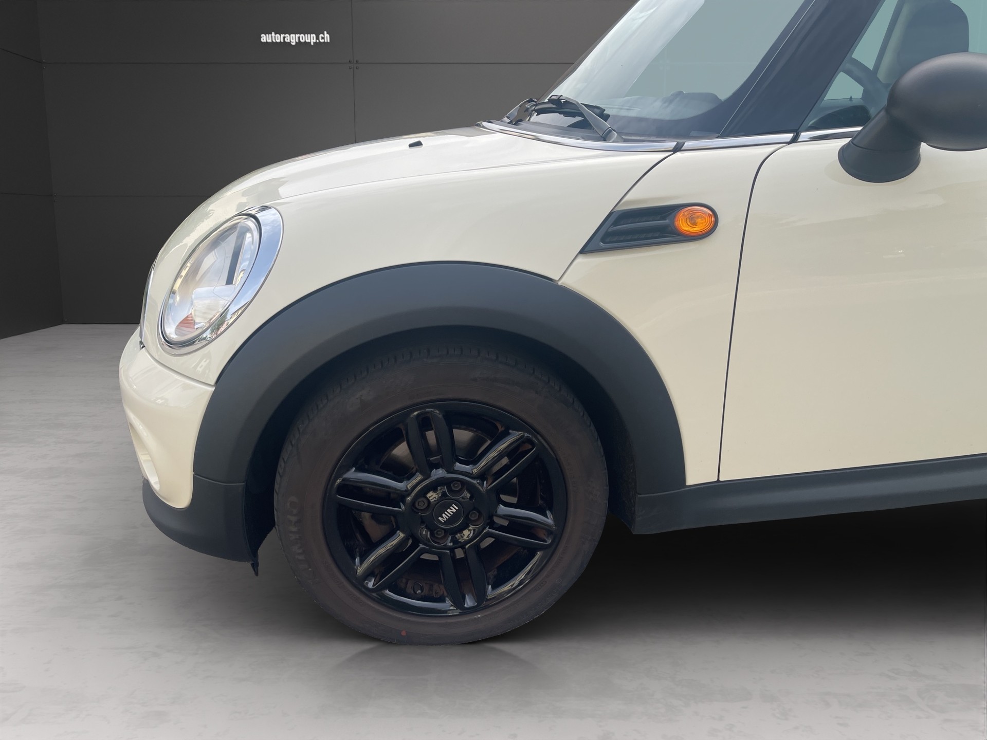 MINI One-image-14