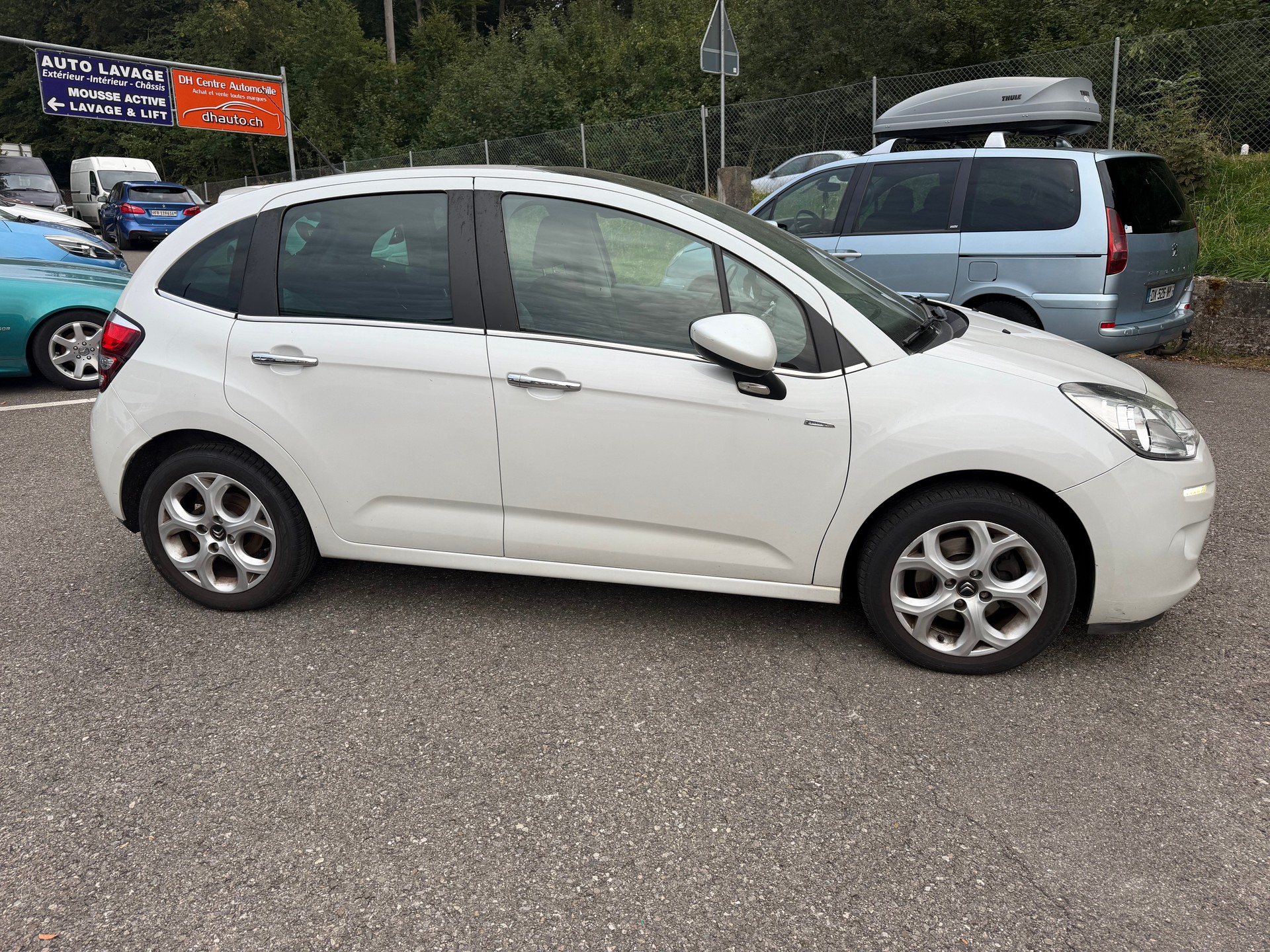 CITROEN C3 1.2i PureTech Exclusive-image-4