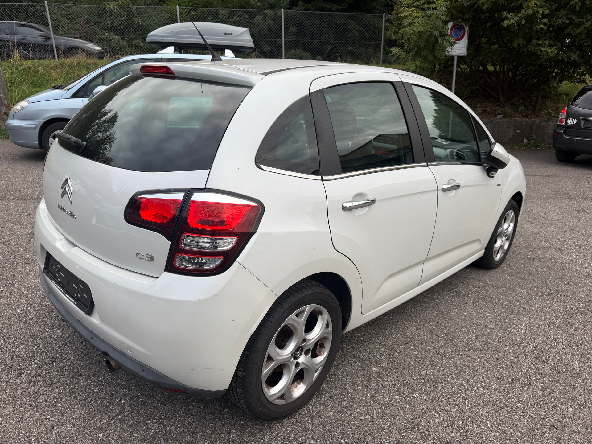 CITROEN C3 1.2i PureTech Exclusive-image-8