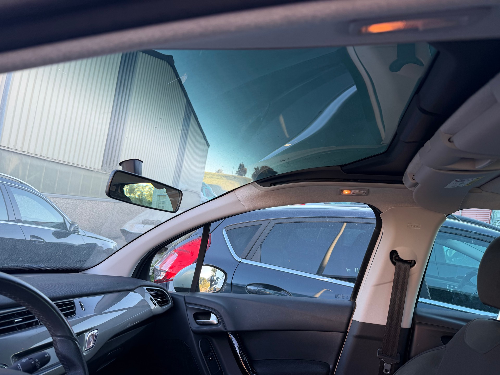 CITROEN C3 1.2i Exclusive-image-10