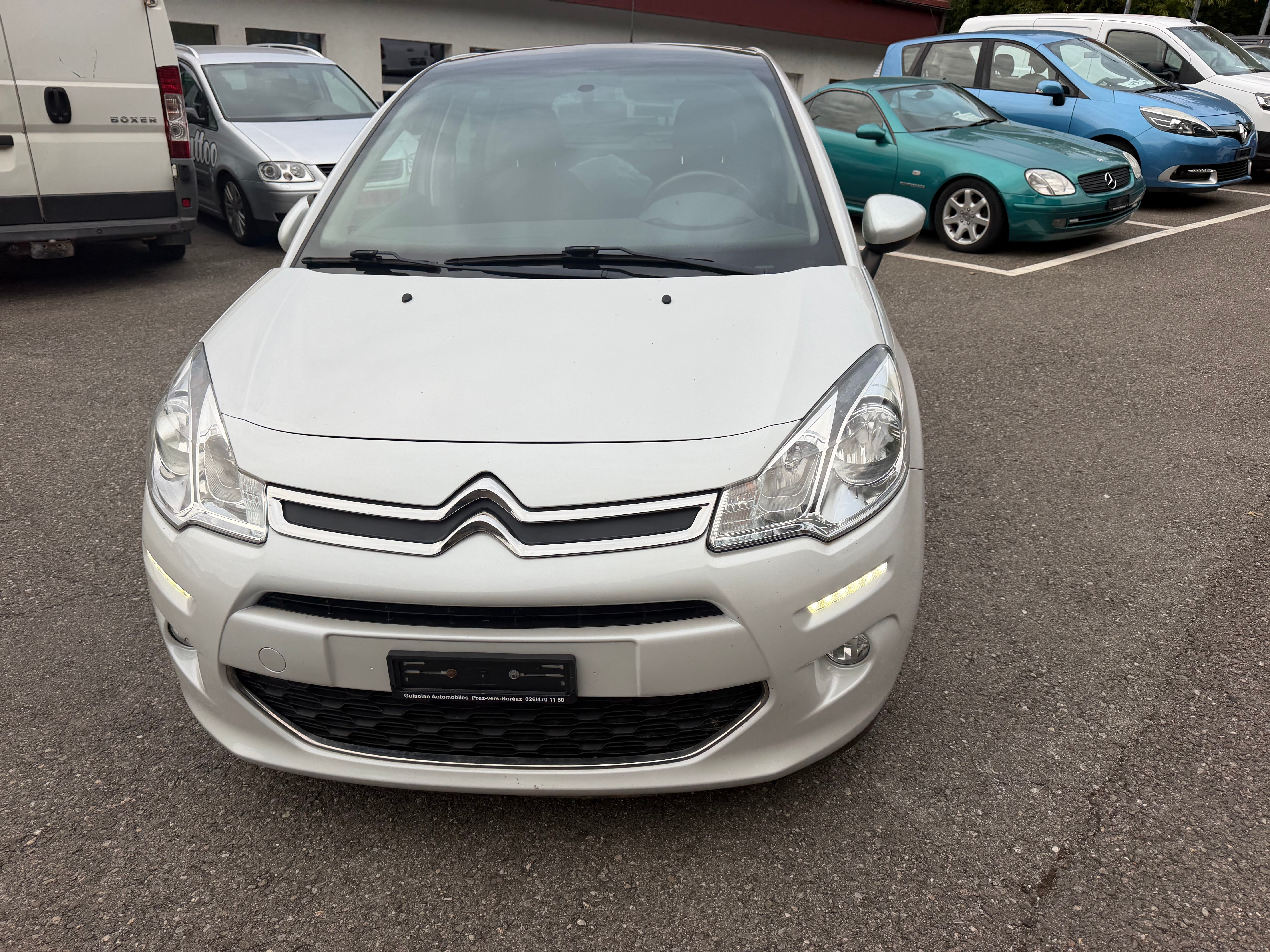 Car photo