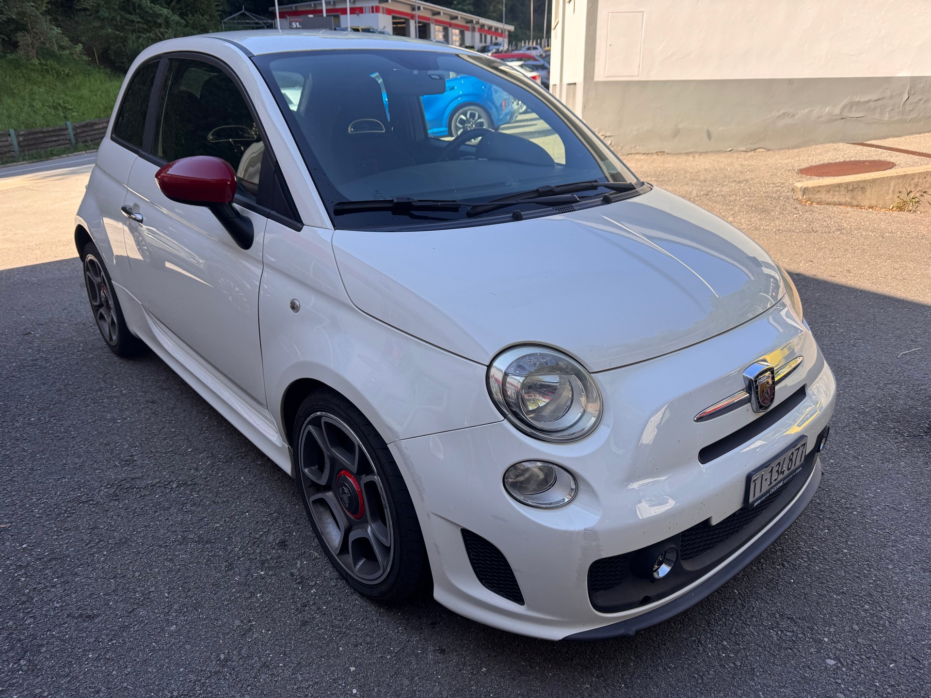 FIAT 500 1.4 16V Turbo Abarth-image-1
