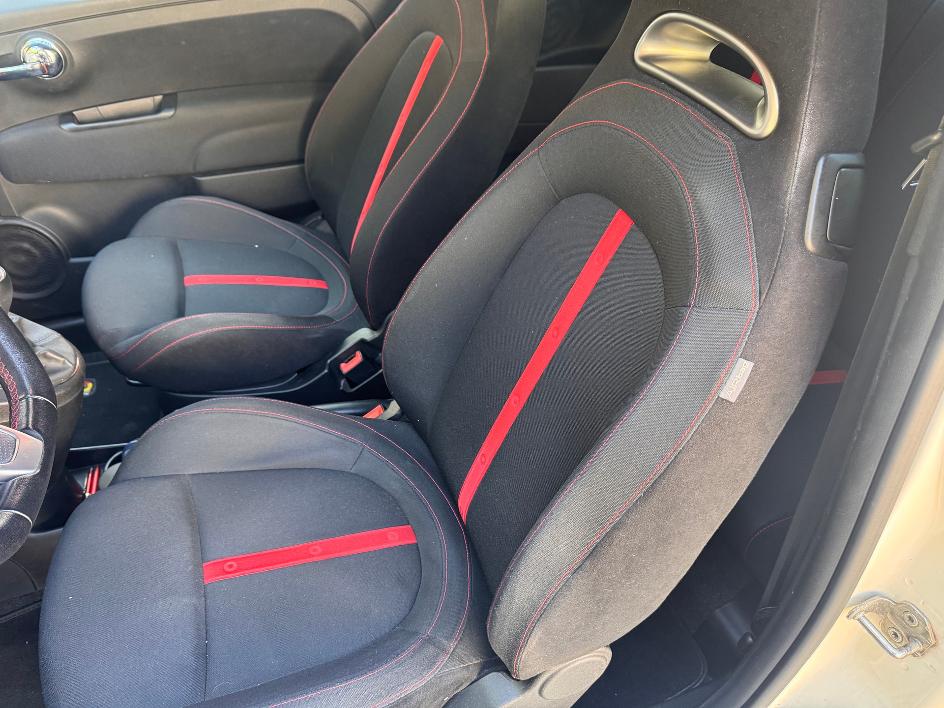 FIAT 500 1.4 16V Turbo Abarth-image-7