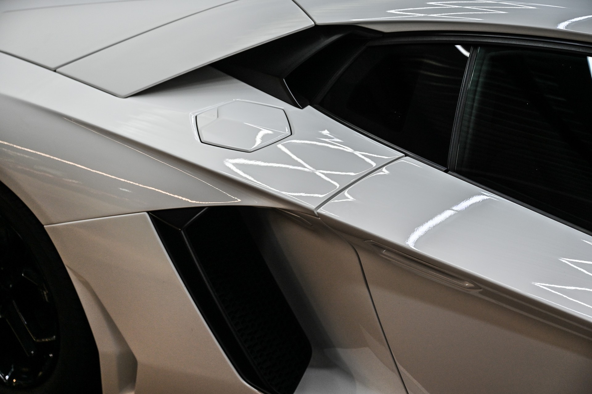 LAMBORGHINI Aventador 6.5-image-20