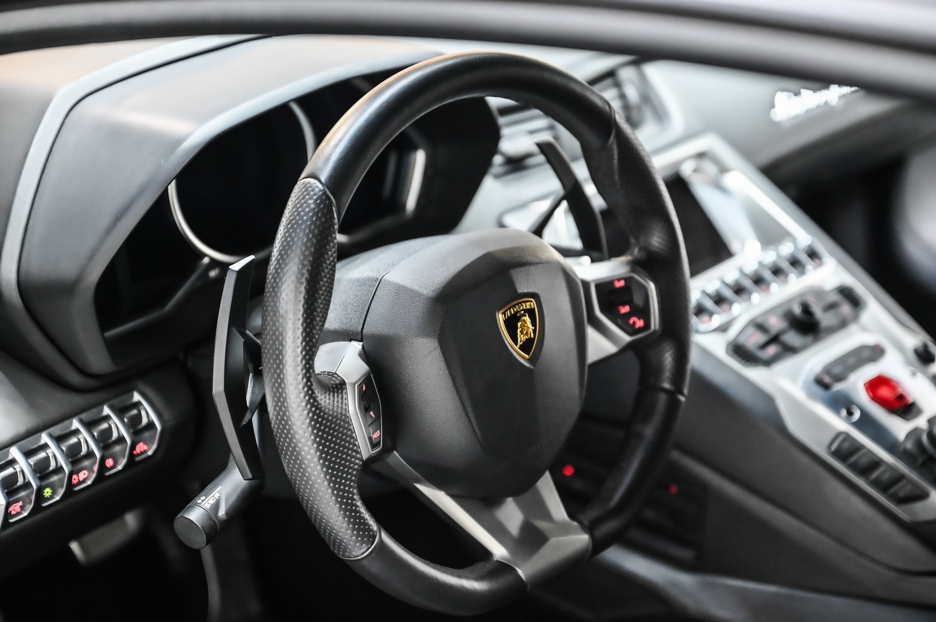 LAMBORGHINI Aventador 6.5-image-22