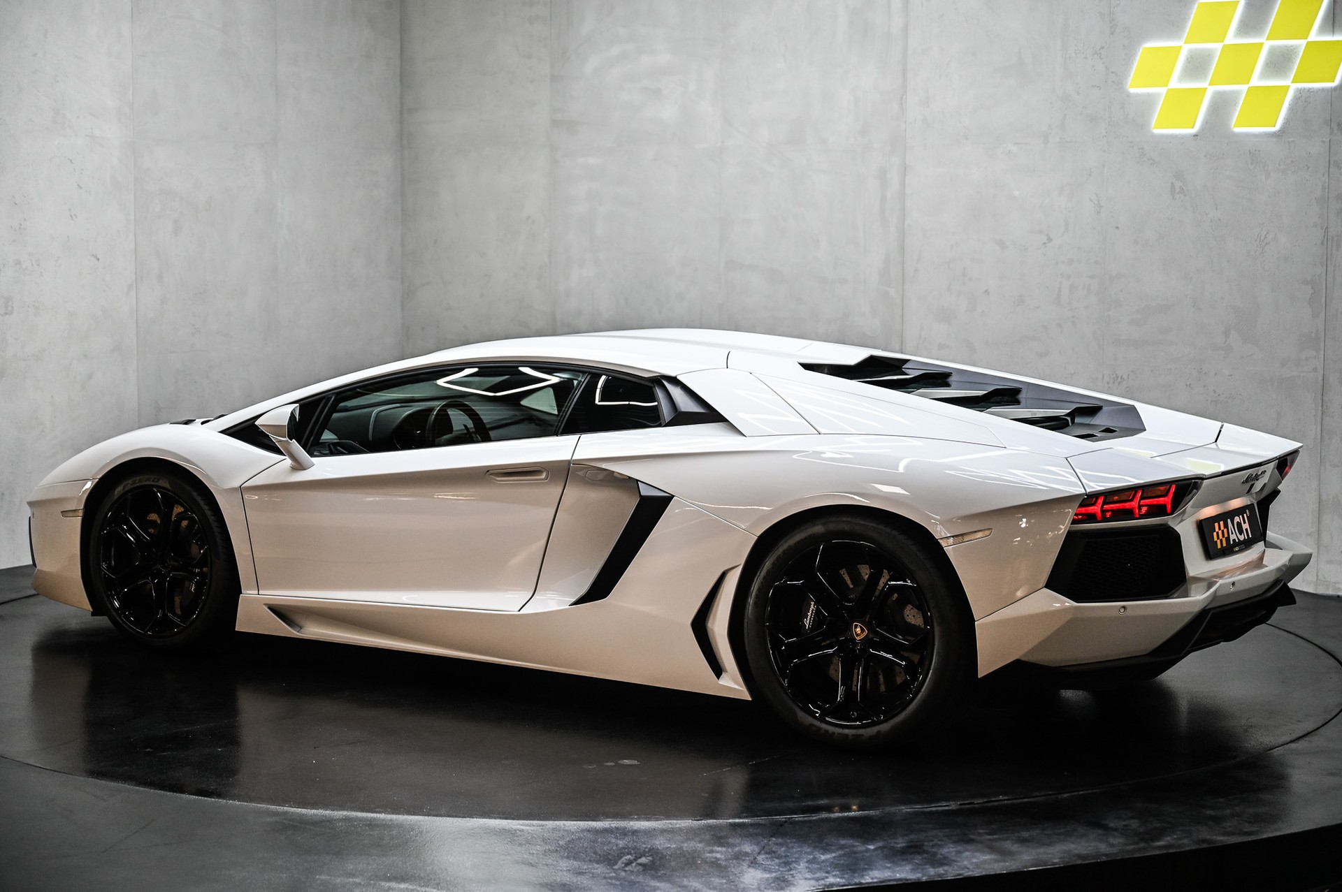 LAMBORGHINI Aventador 6.5-image-8
