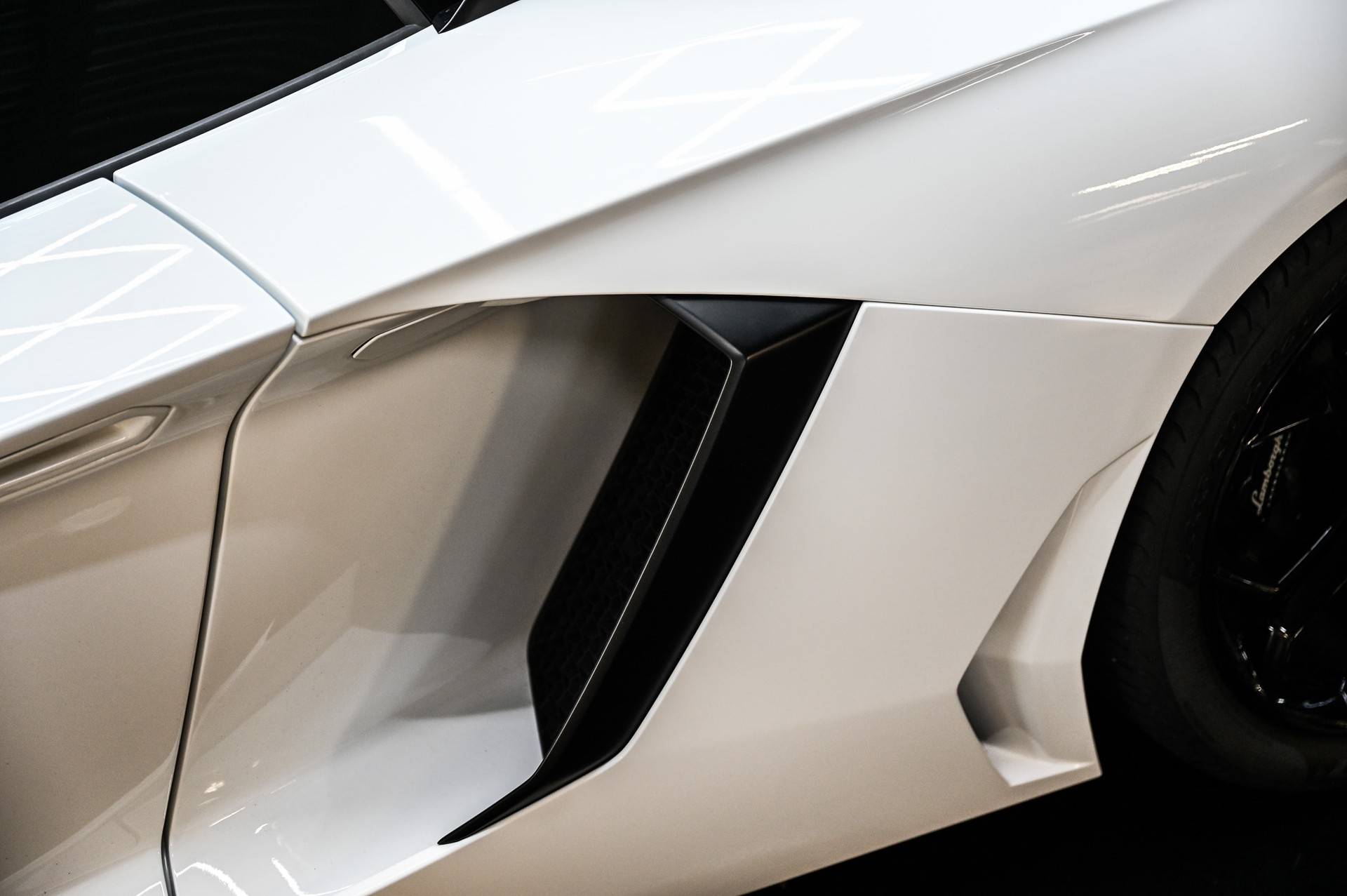 LAMBORGHINI Aventador 6.5-image-19