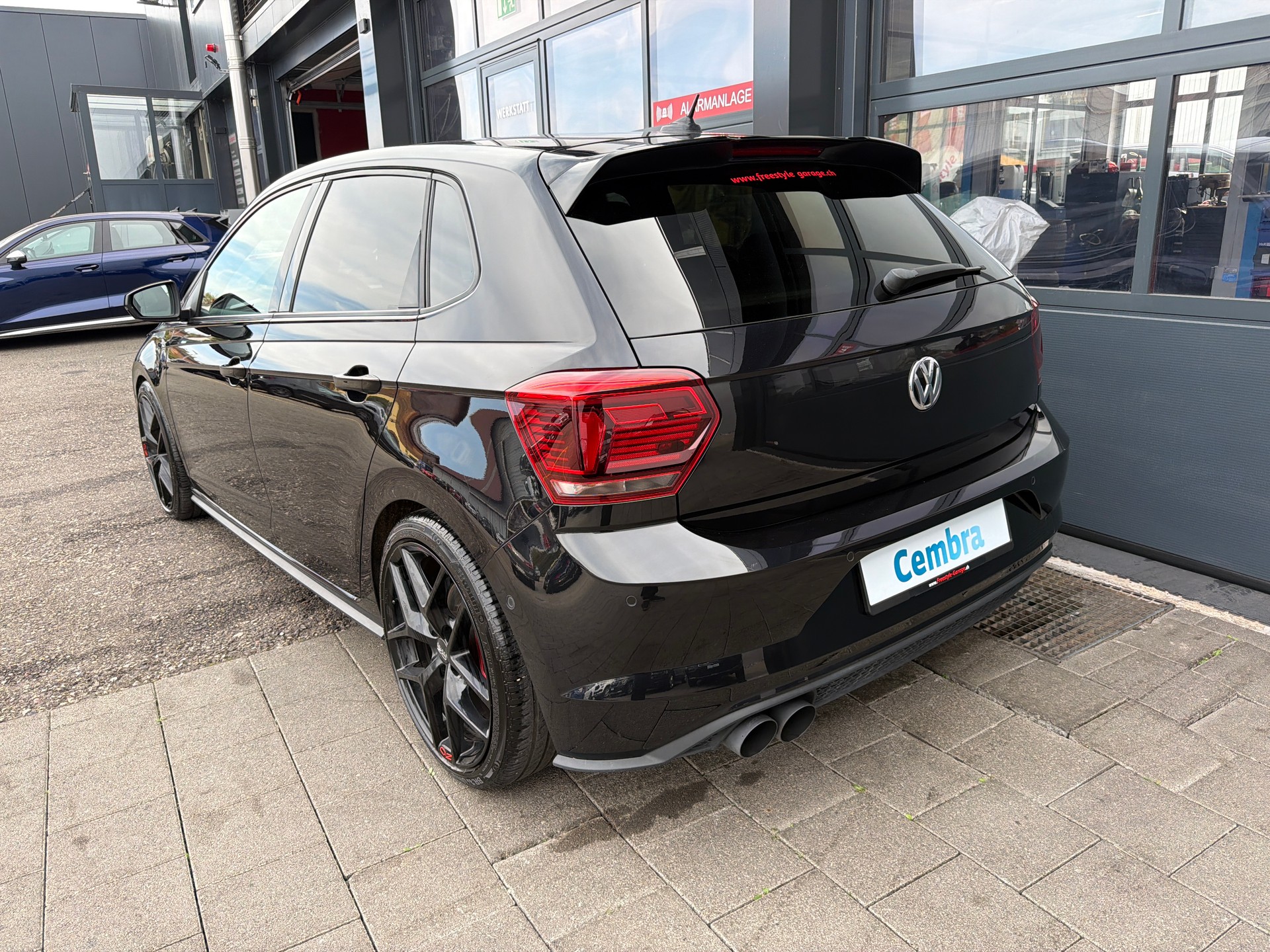VW Polo 2.0 TSI GTI DSG-image-3