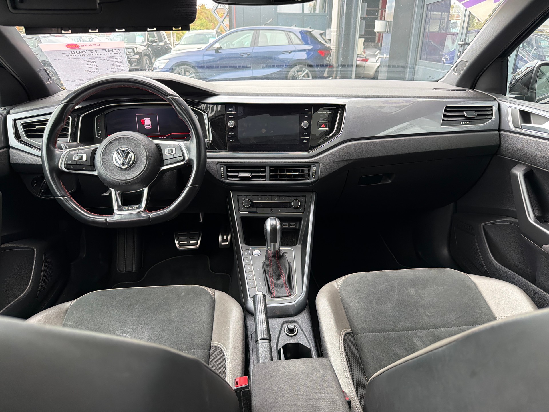 VW Polo 2.0 TSI GTI DSG-image-9