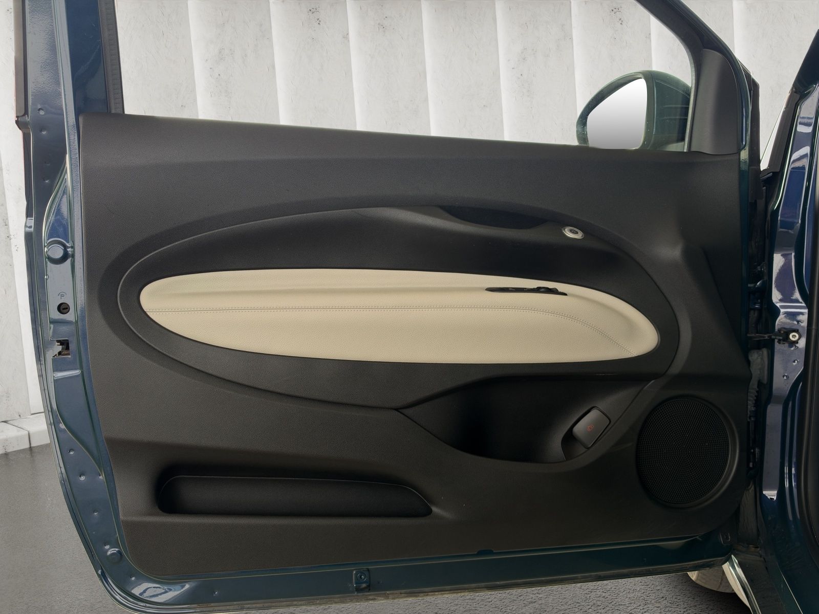 FIAT 500 electric 87 kW La Prima-image-9