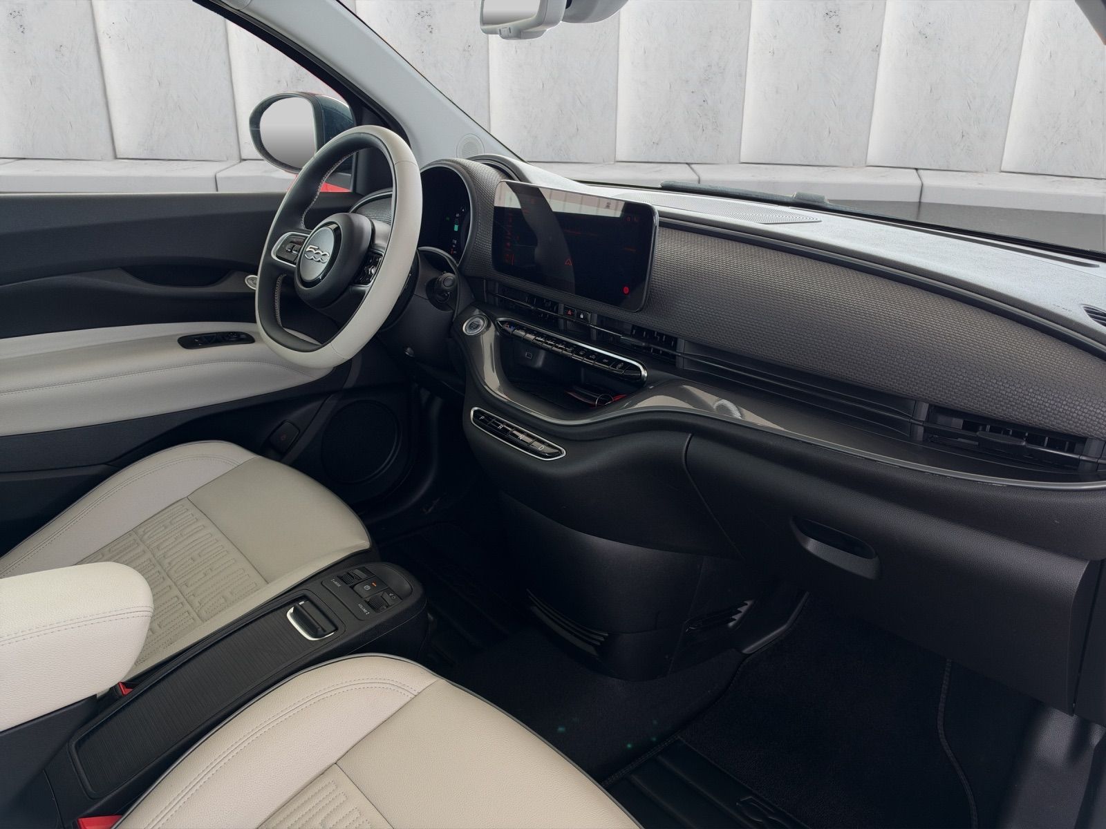 FIAT 500 electric 87 kW La Prima-image-25