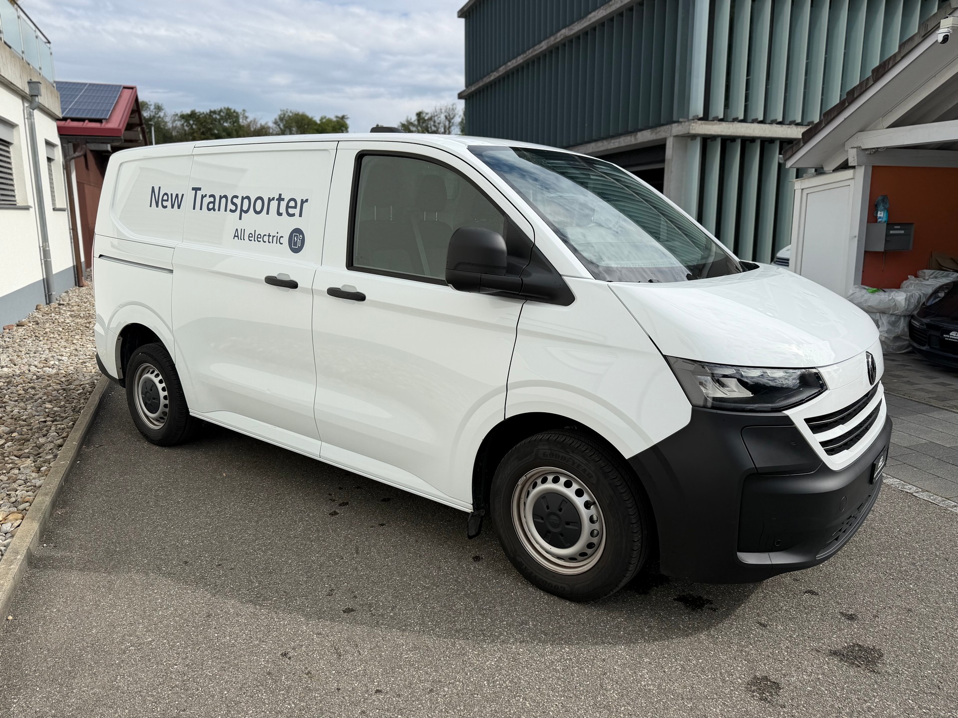 VW e-Transporter 70 kWh-image-11