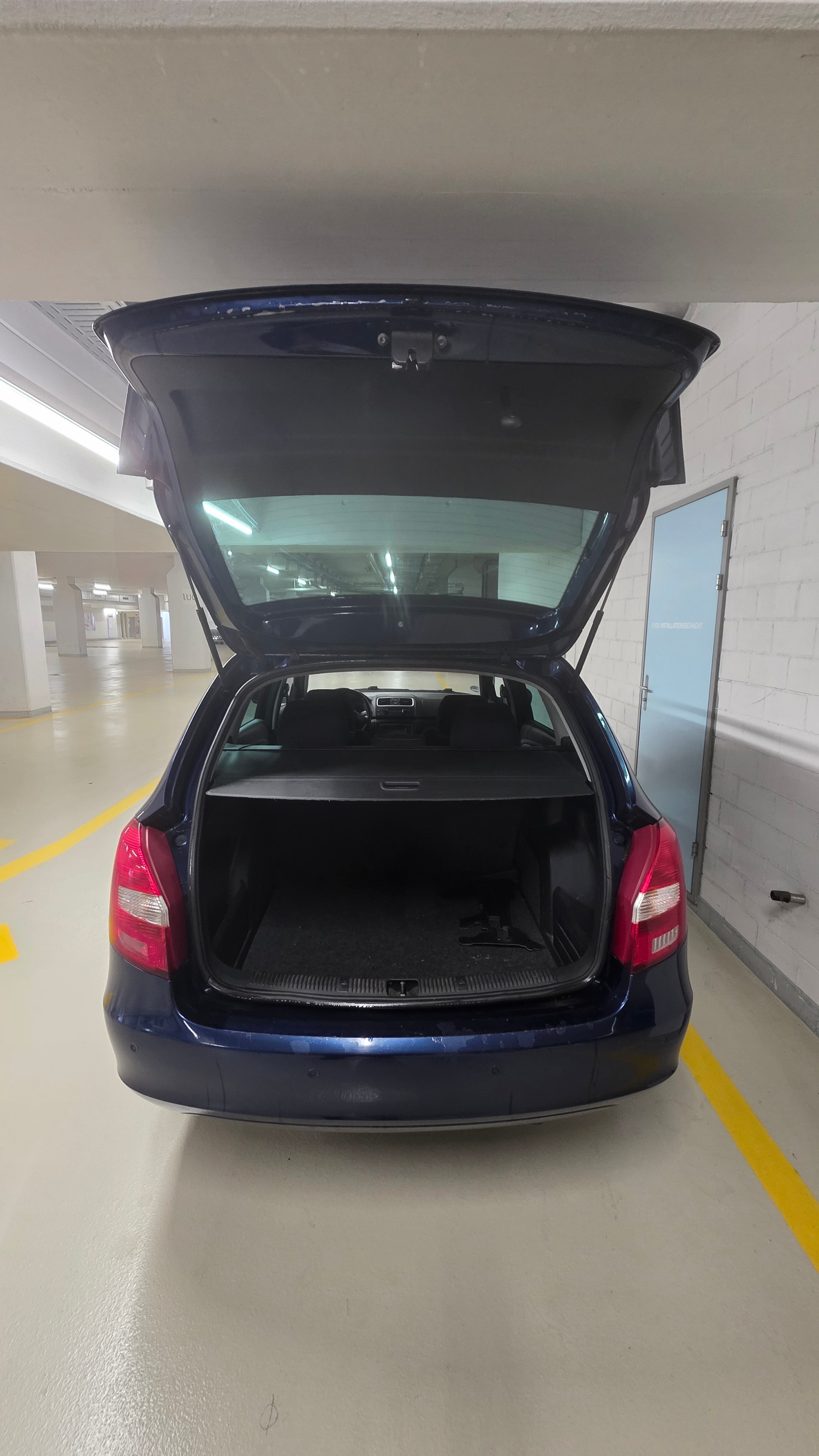 SKODA Fabia 1.9 TDI Sport Combi-image-11