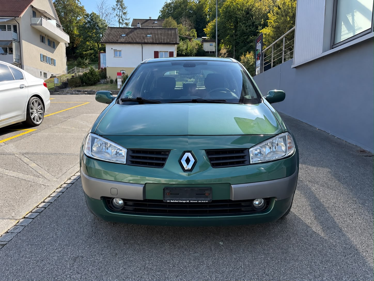 RENAULT Mégane 2.0 16V Dynamique-image-6