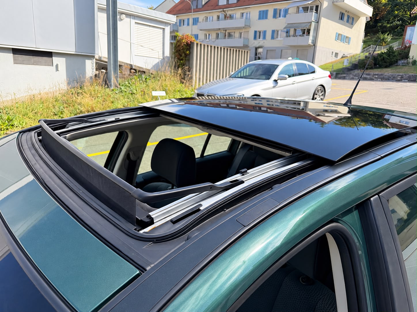 RENAULT Mégane 2.0 16V Dynamique-image-26