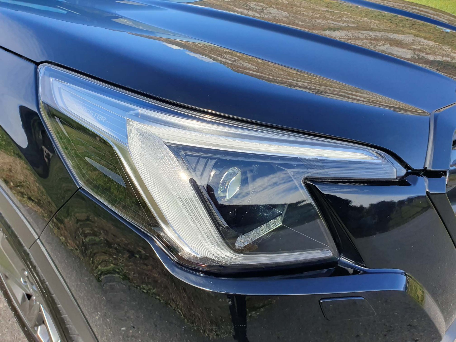 SUBARU Forester Station 2.0i e-Boxer Luxury-image-1