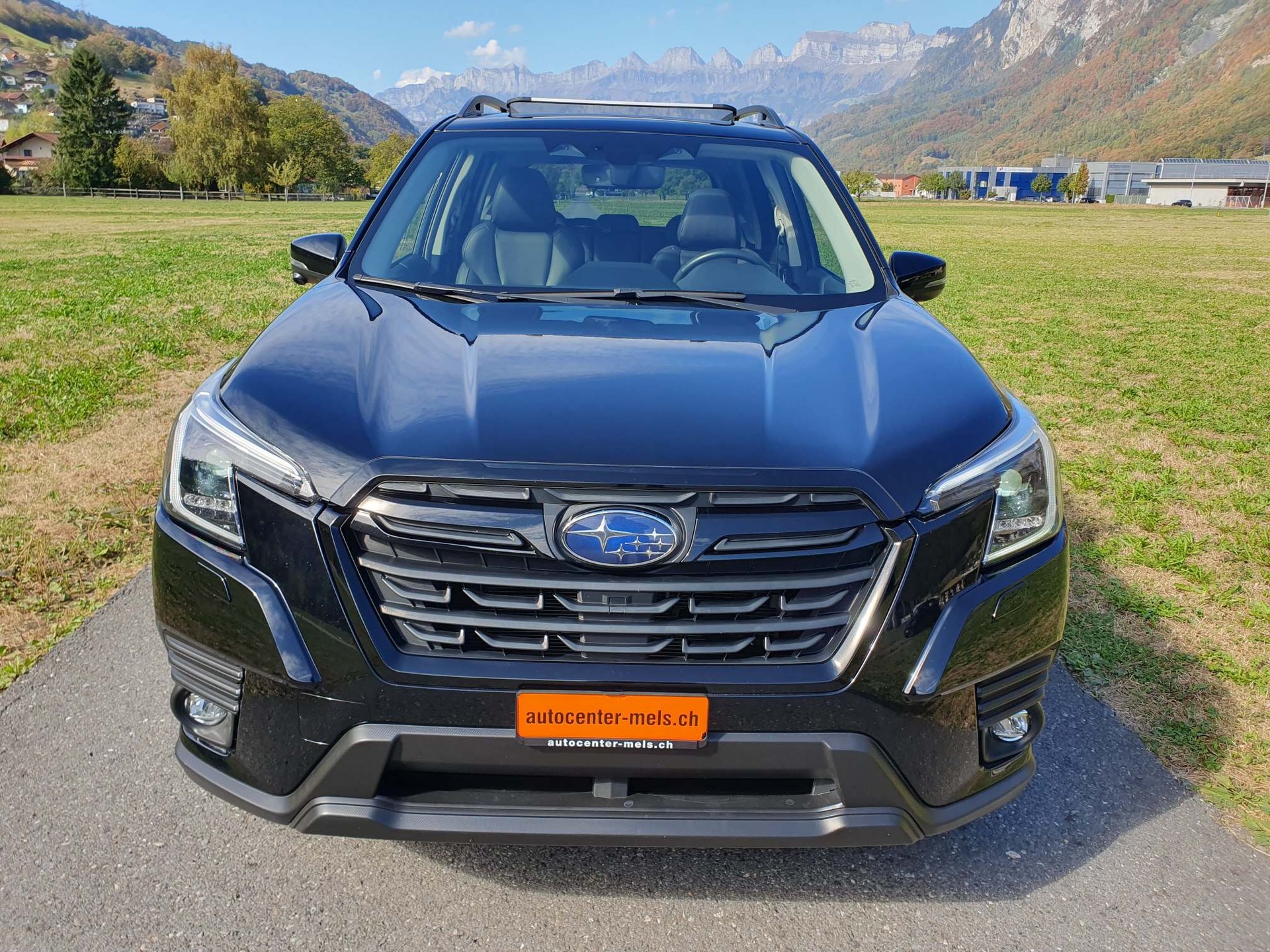 SUBARU Forester Station 2.0i e-Boxer Luxury-image-2