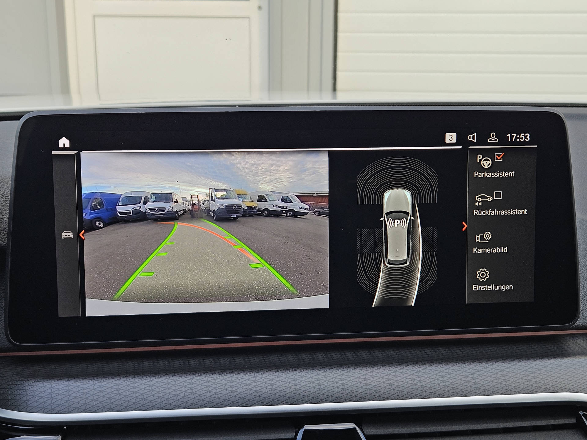 BMW 520d xDrive * Pack M Sport * Pack M Aerodynamik * BMW Service Plus 10 Jahre/ 100'000 km *-image-9