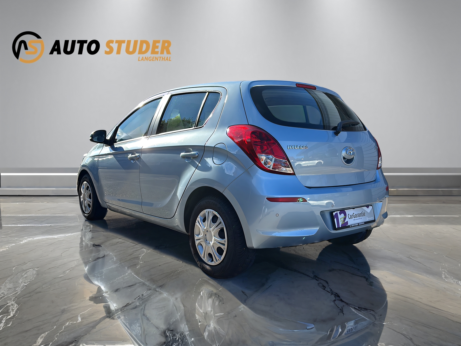 HYUNDAI i20 1.4 Style-image-8