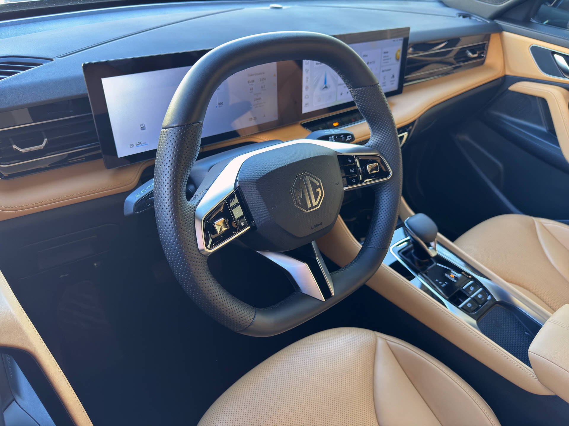 MG HS 1.5 Vti-Tech Luxury-image-7
