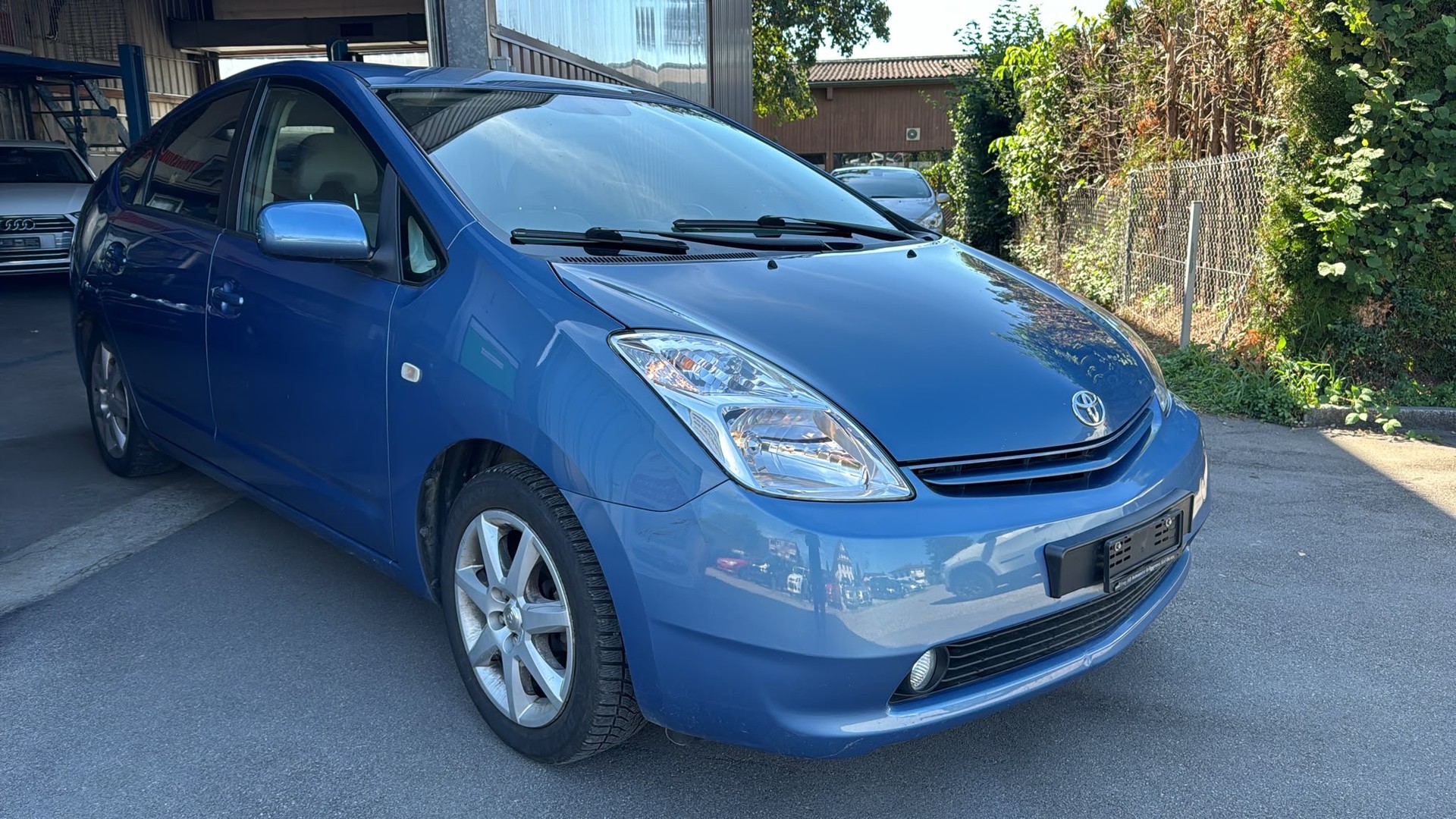 TOYOTA Prius 1.5 16V Hybrid-image-0