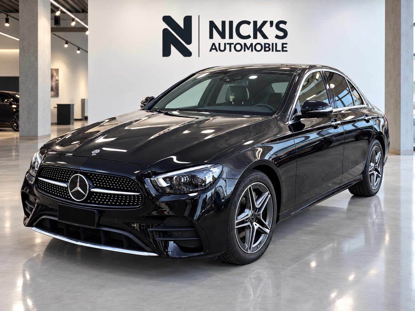 MERCEDES-BENZ E 200 4Matic AMG Line 9G-Tronic-image-0