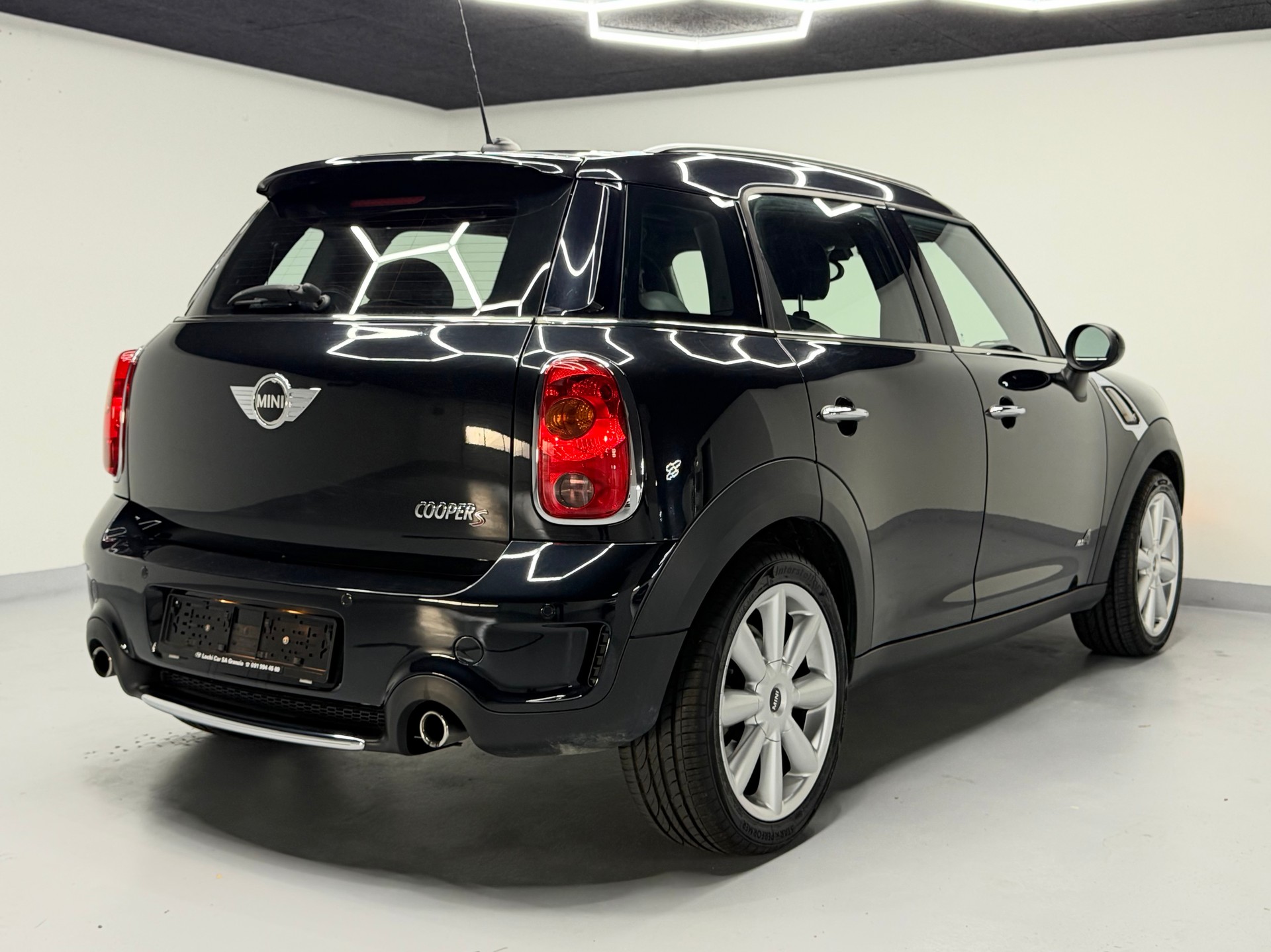 MINI Countryman Cooper S ALL4 Steptronic-image-4