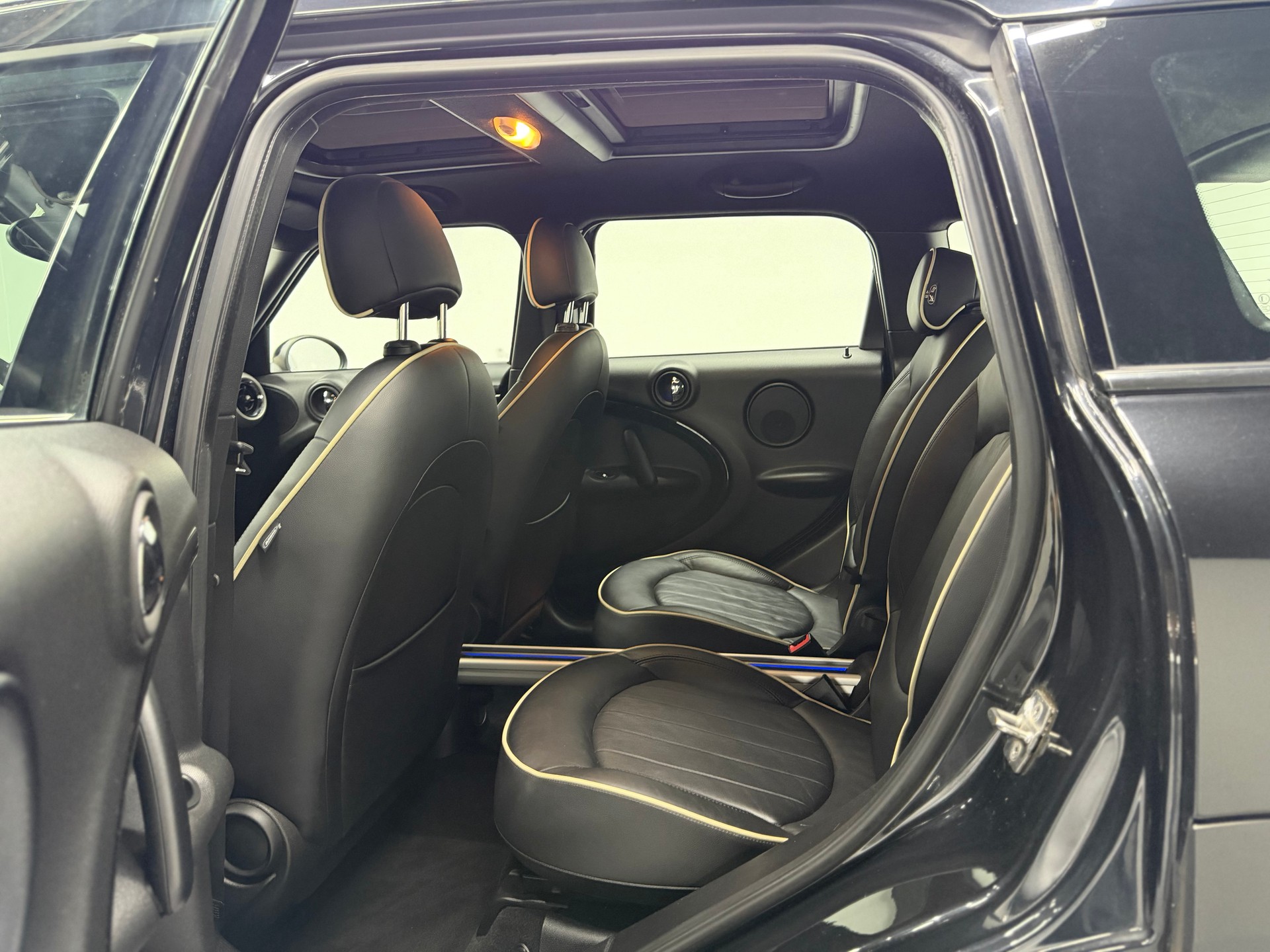 MINI Countryman Cooper S ALL4 Steptronic-image-14