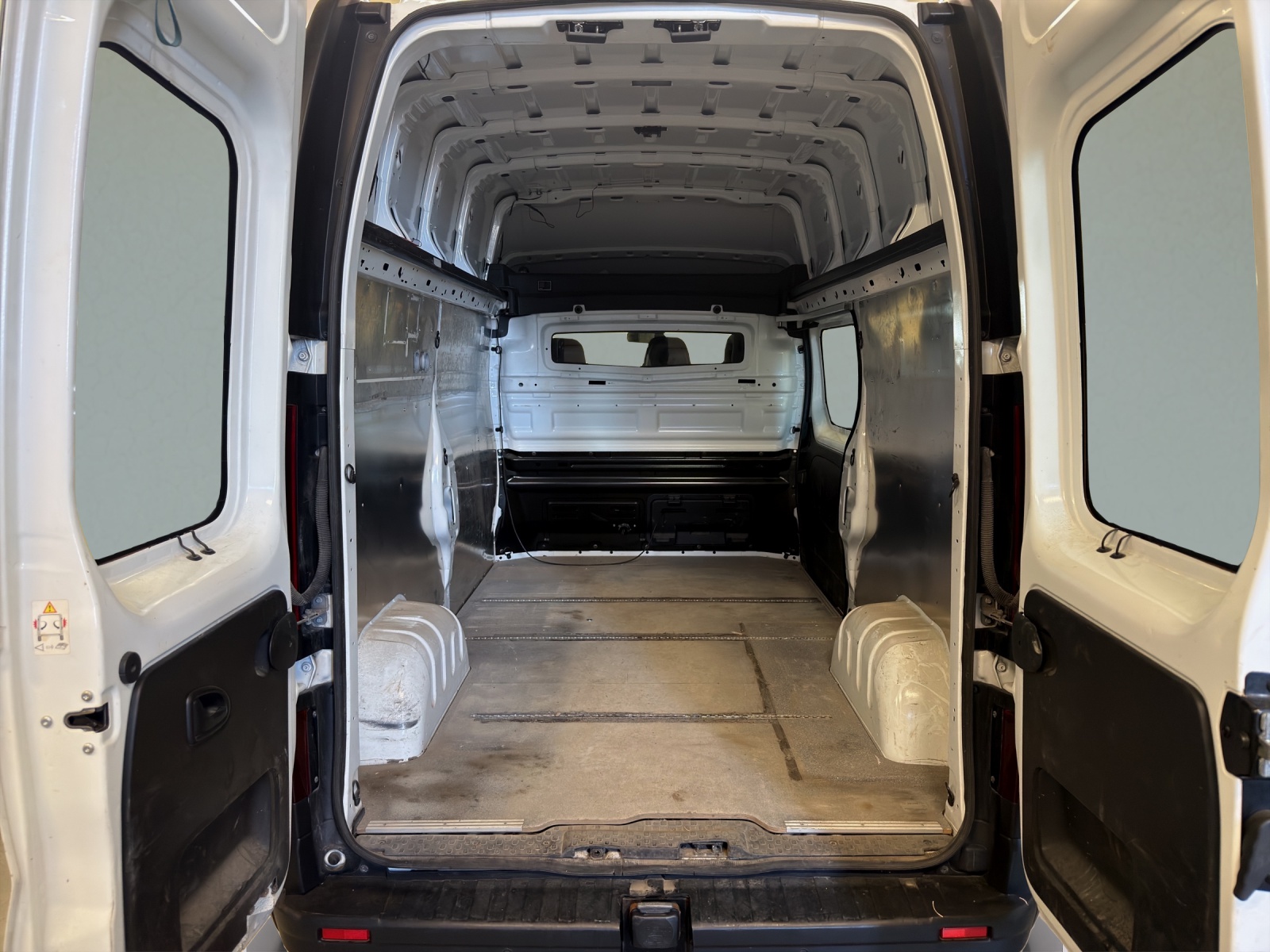 RENAULT Trafic 2.0 Blue dCi 150 Advance L2H2 EN-image-11