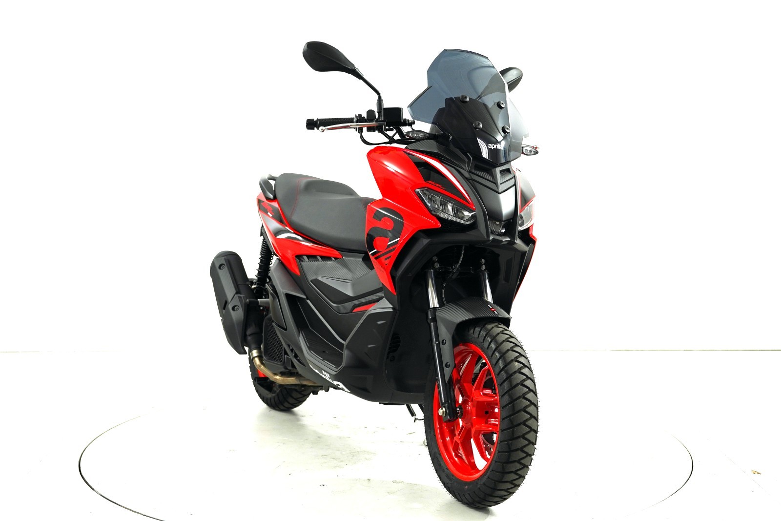 APRILIA SR 125 GT ABS-showroom-element-1
