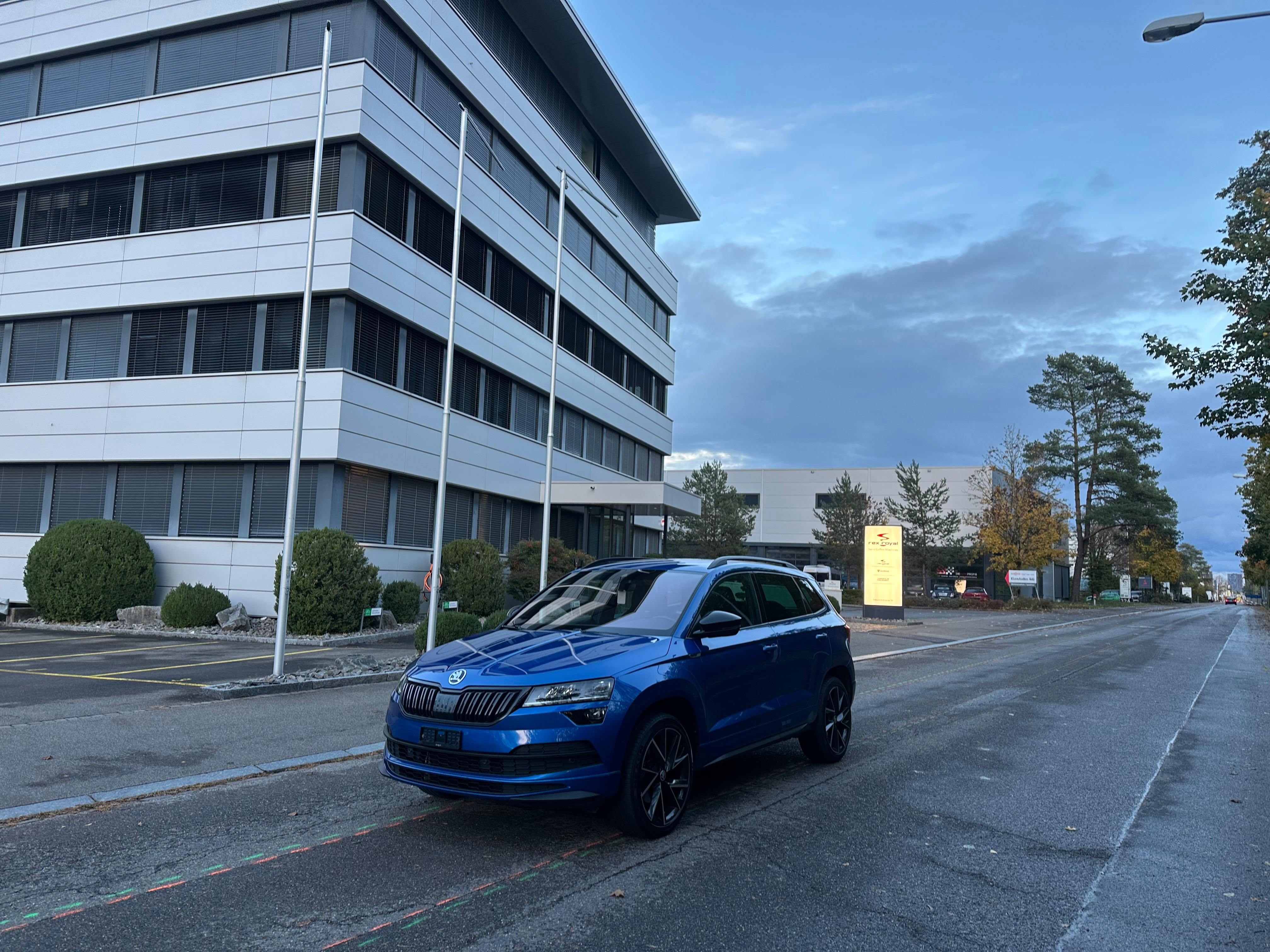 Car photo