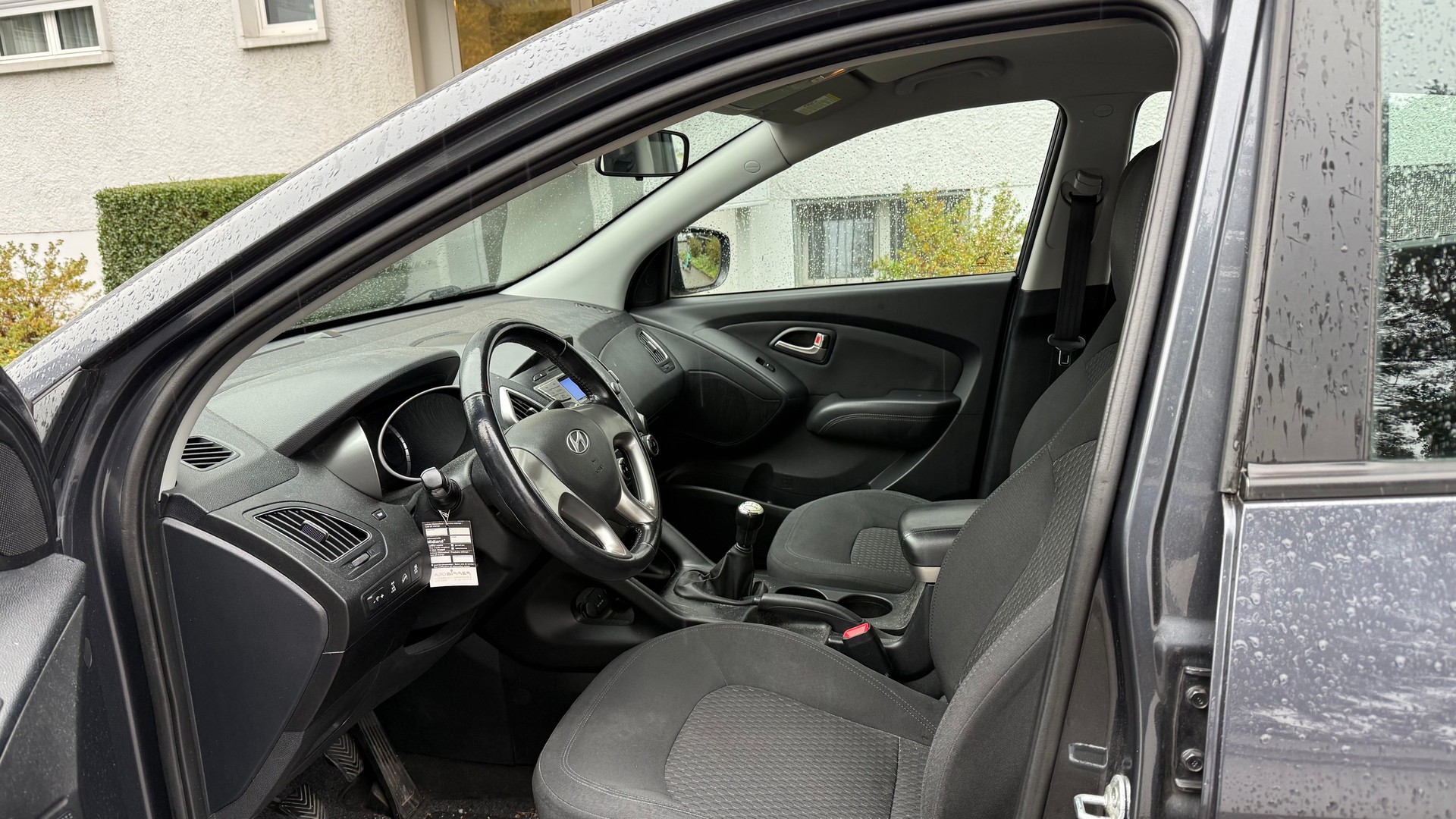 HYUNDAI iX 35 2.0 Style 4WD-image-9