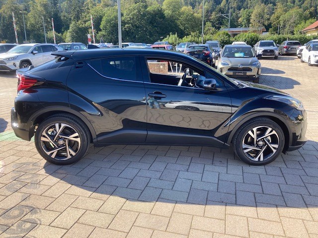 TOYOTA C-HR 1.8 HSD CVT Trend-image-3
