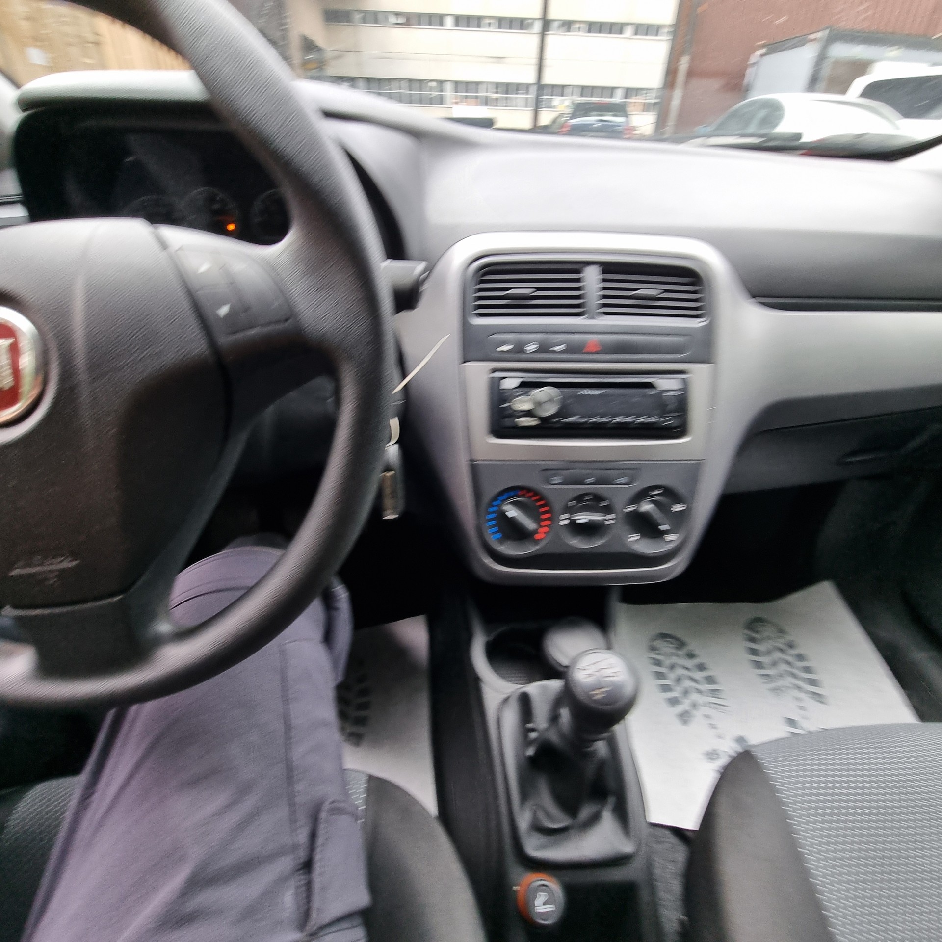 FIAT Punto 1.2 Pop-image-9