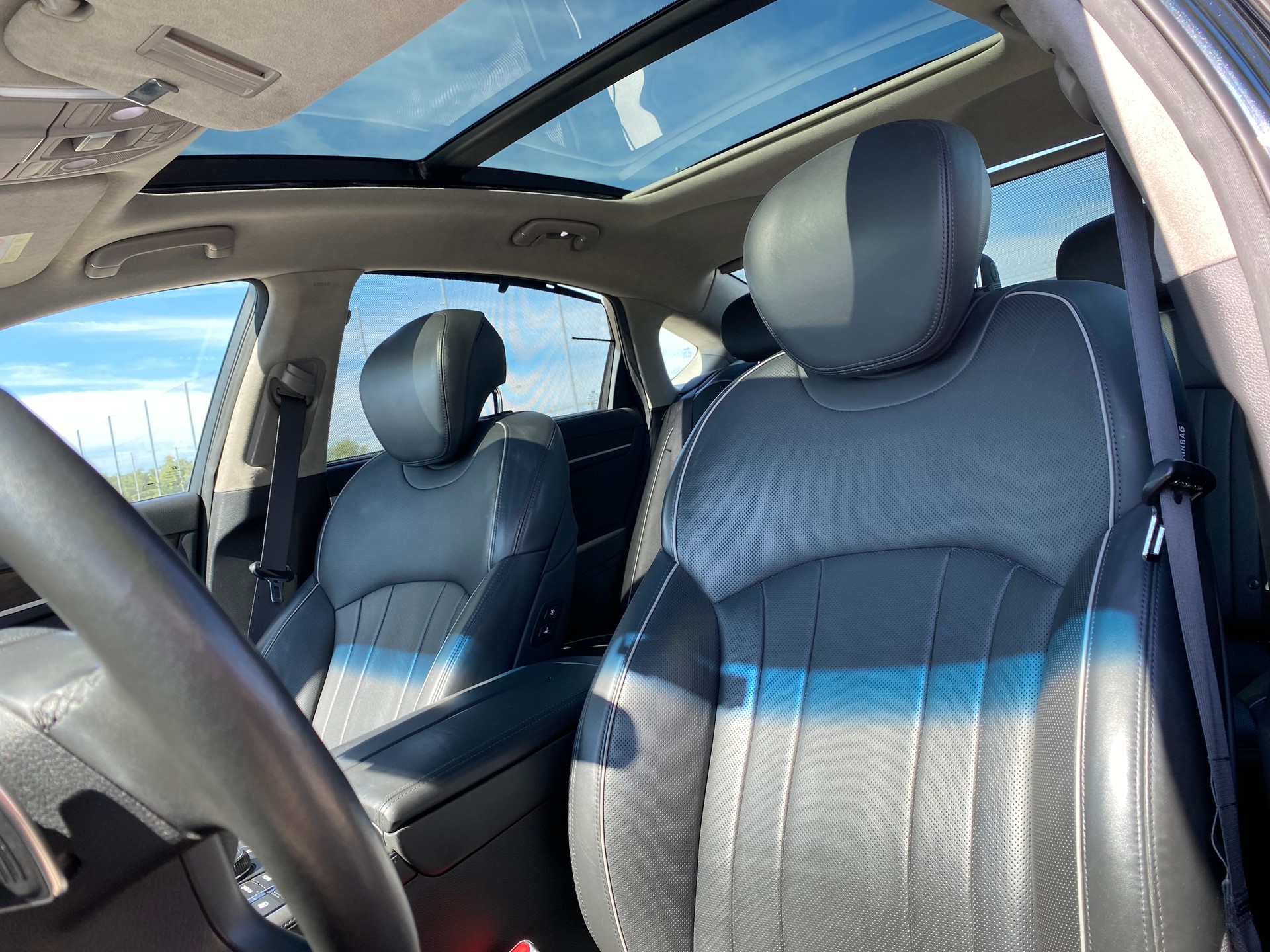 HYUNDAI Genesis Limousine 3.8 V6 HTRAC 4WD-image-14