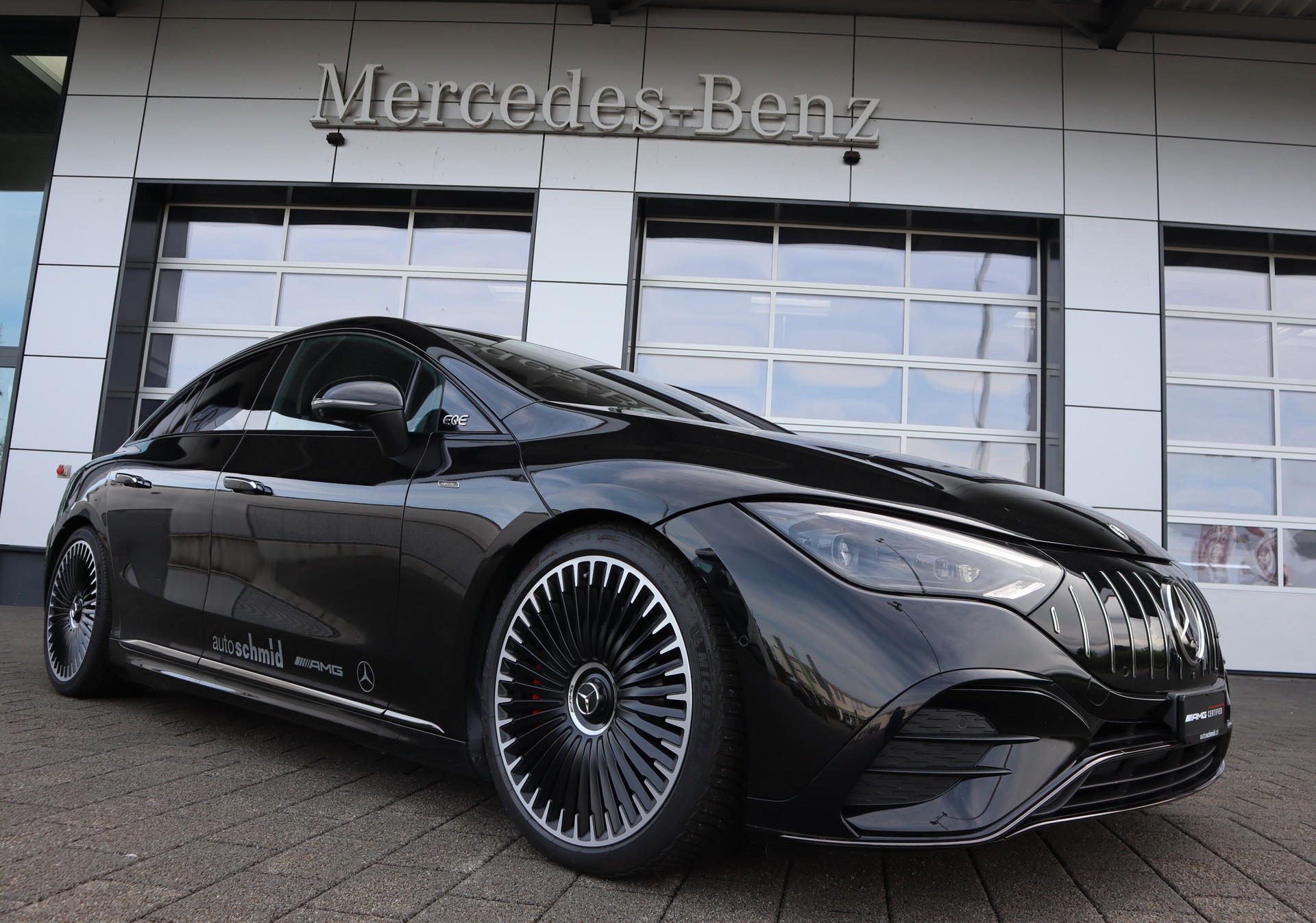 MERCEDES-BENZ EQE 43 AMG 4 Matic-image-0