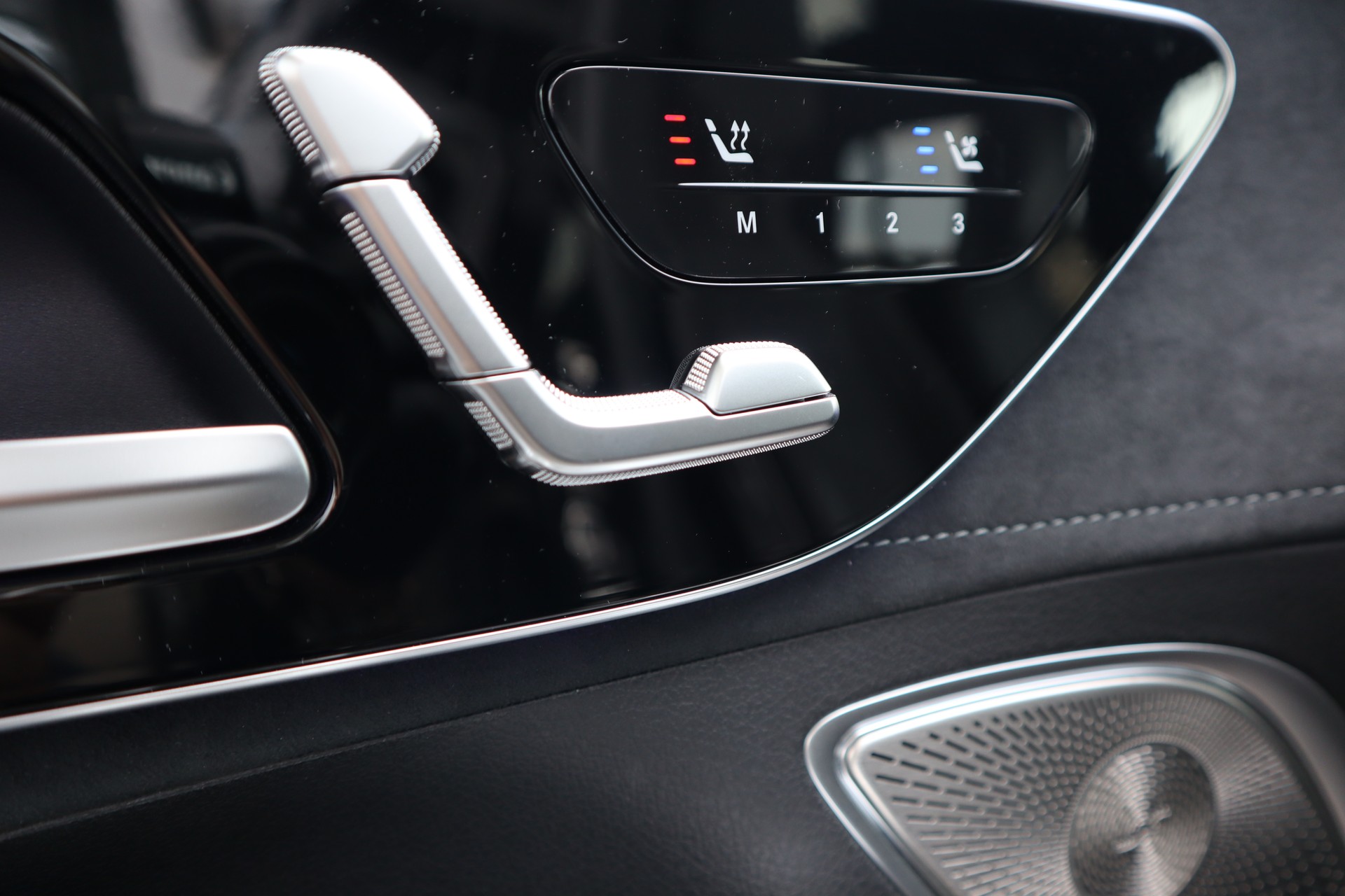 MERCEDES-BENZ EQE 43 AMG 4 Matic-image-7