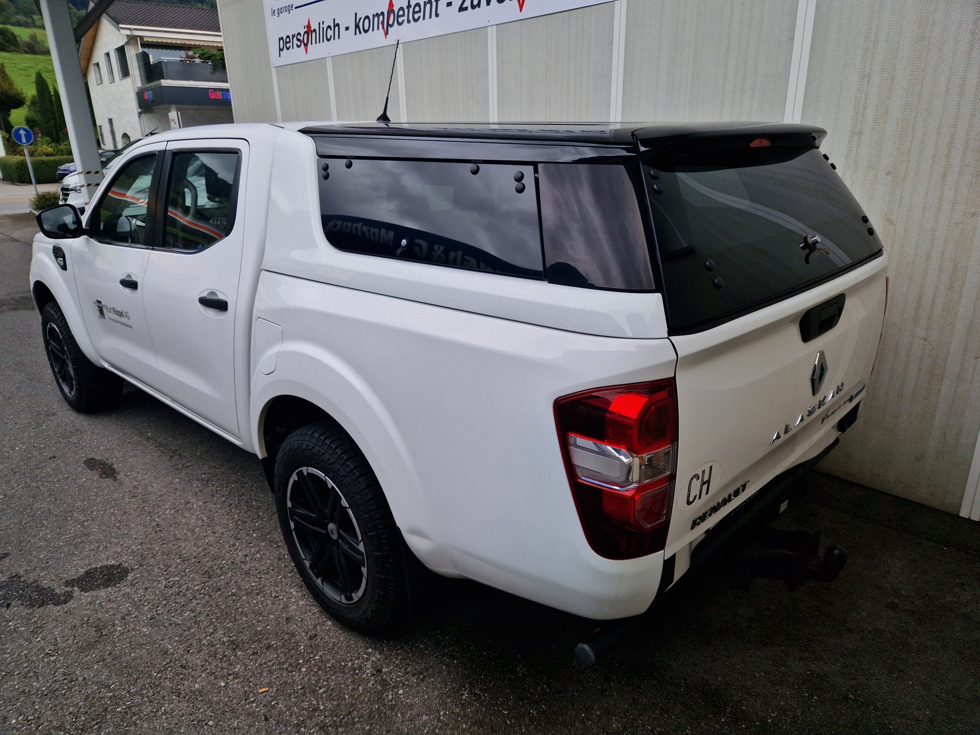 RENAULT Alaskan Pick-up 2.3 dCi 160 Business 4x4-showroom-element-3