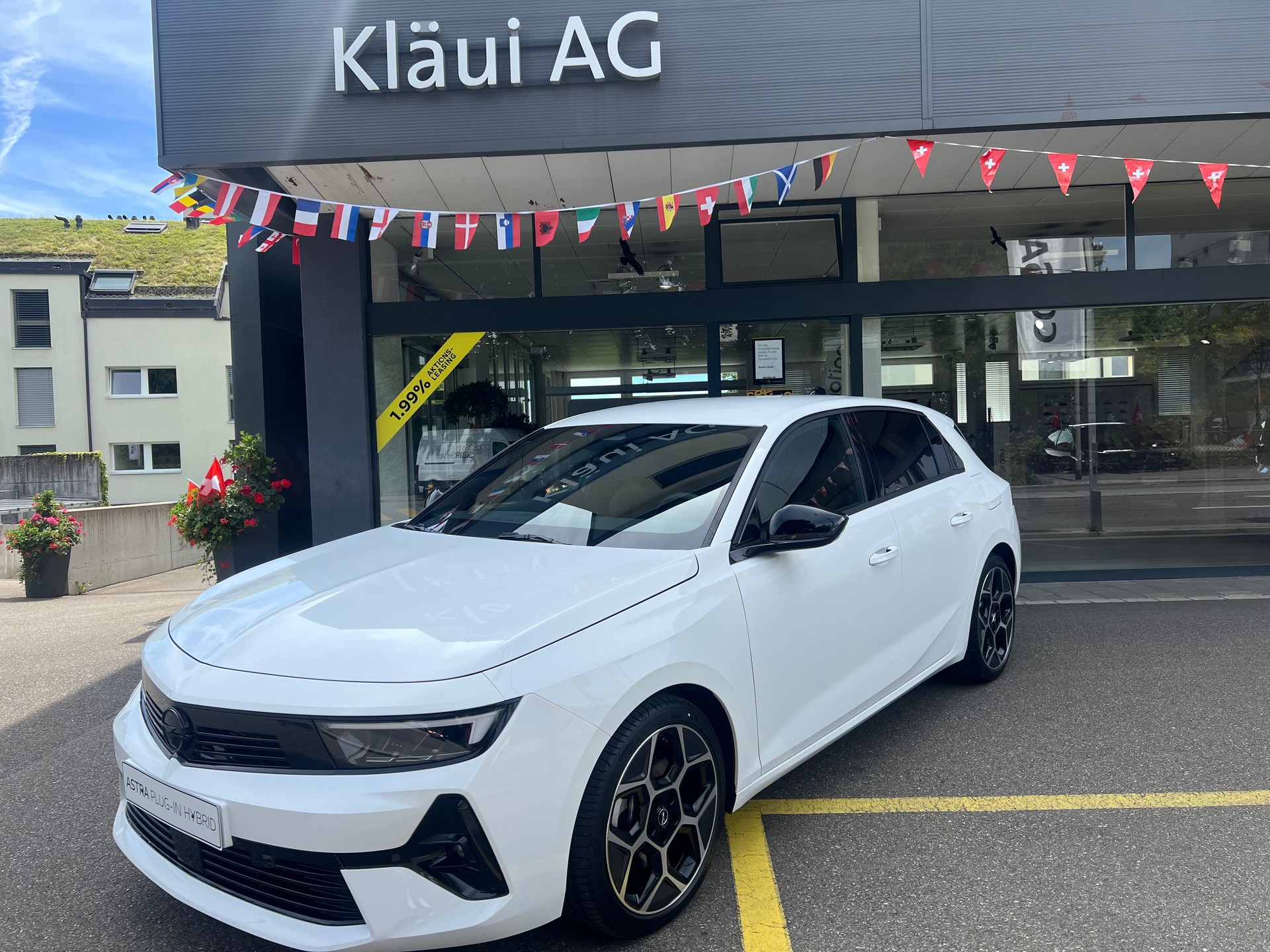 OPEL Astra 1.6 PHEV GS A-image-1
