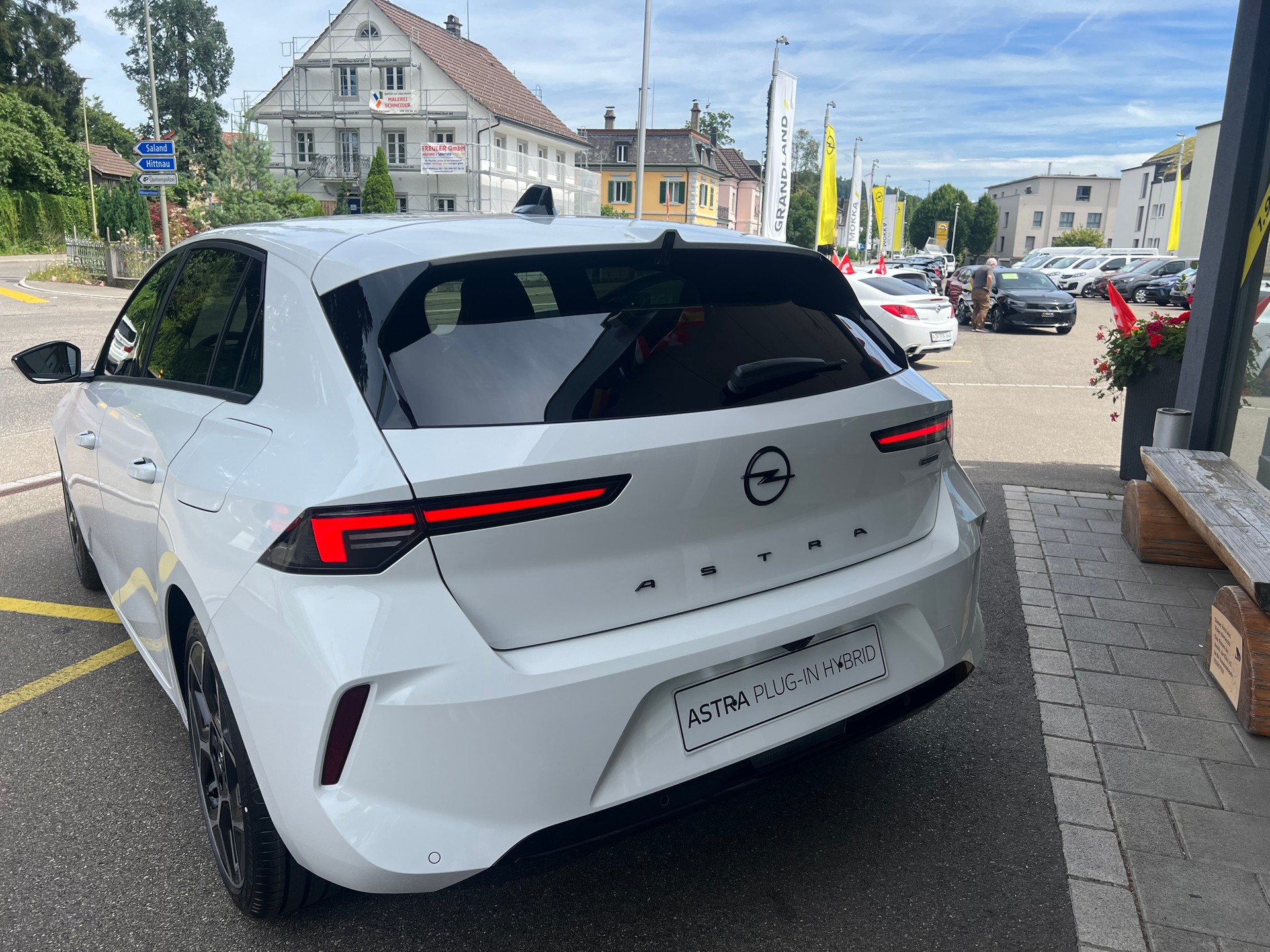OPEL Astra 1.6 PHEV GS A-image-5
