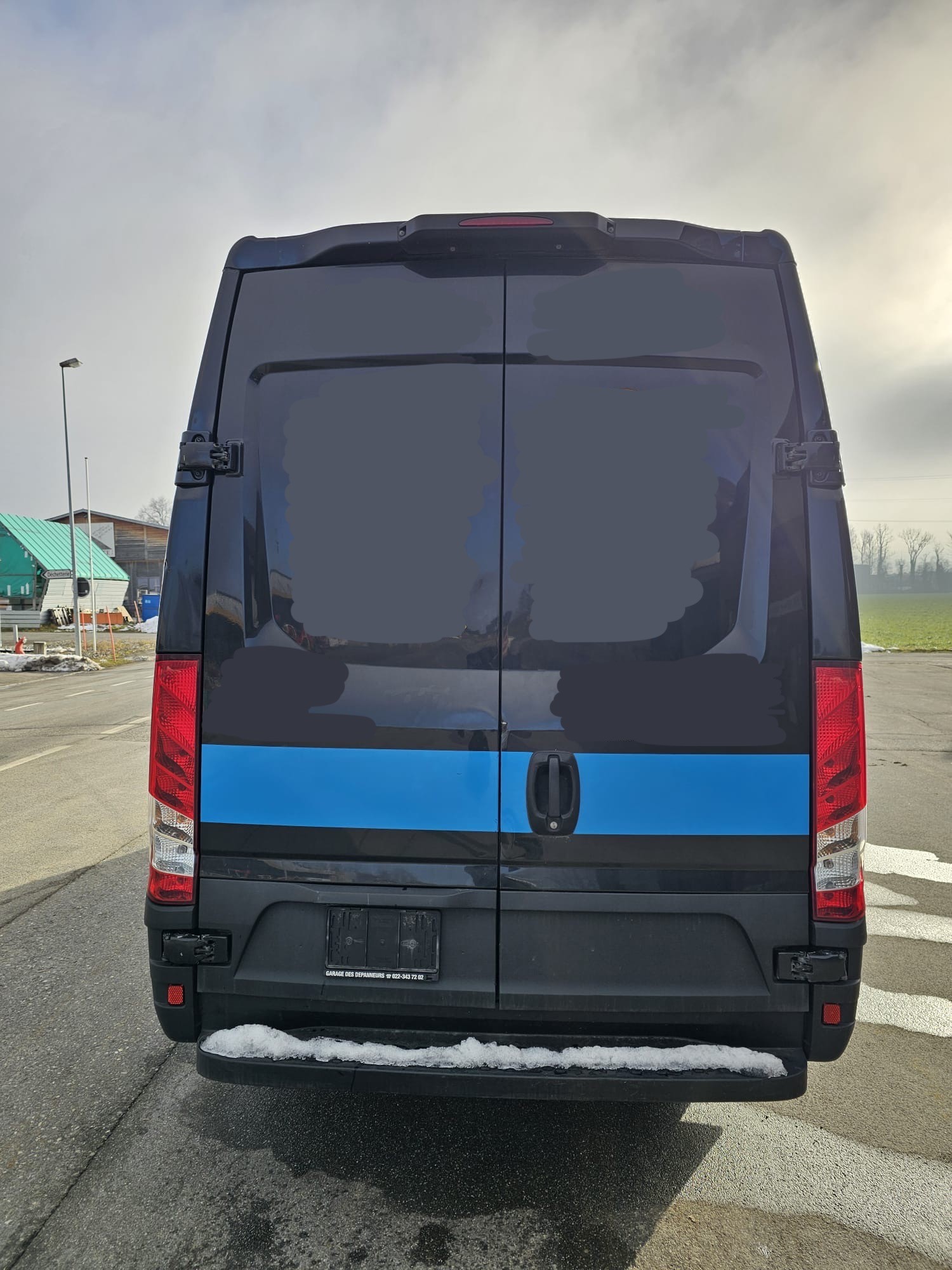 IVECO 35S13A8V Fourgon Van 12m3-image-7