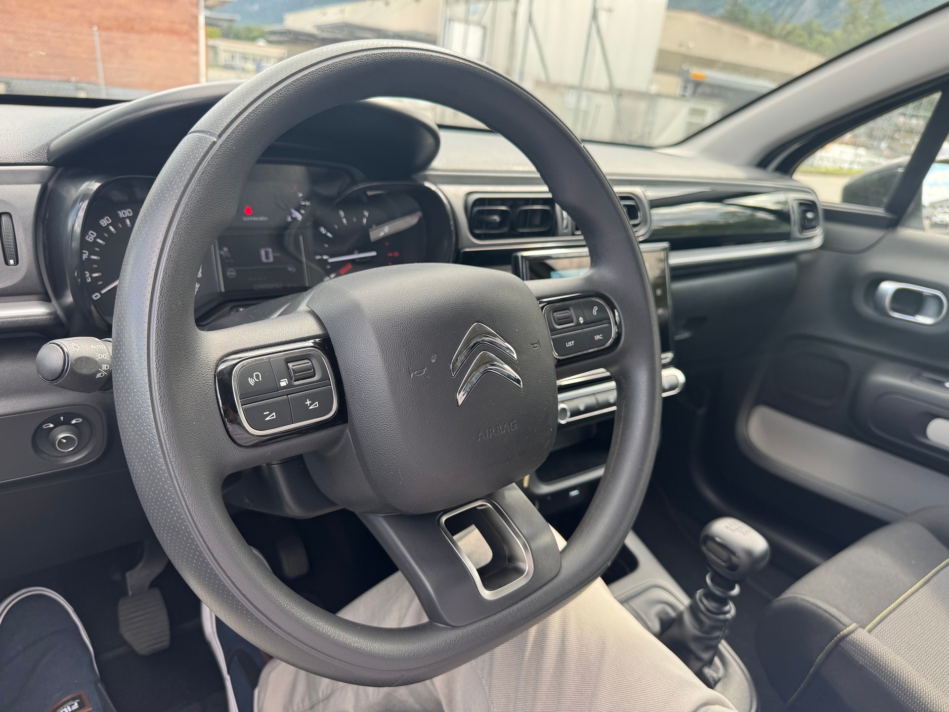 CITROEN C3 1.2i PureTech Feel Pack-image-14