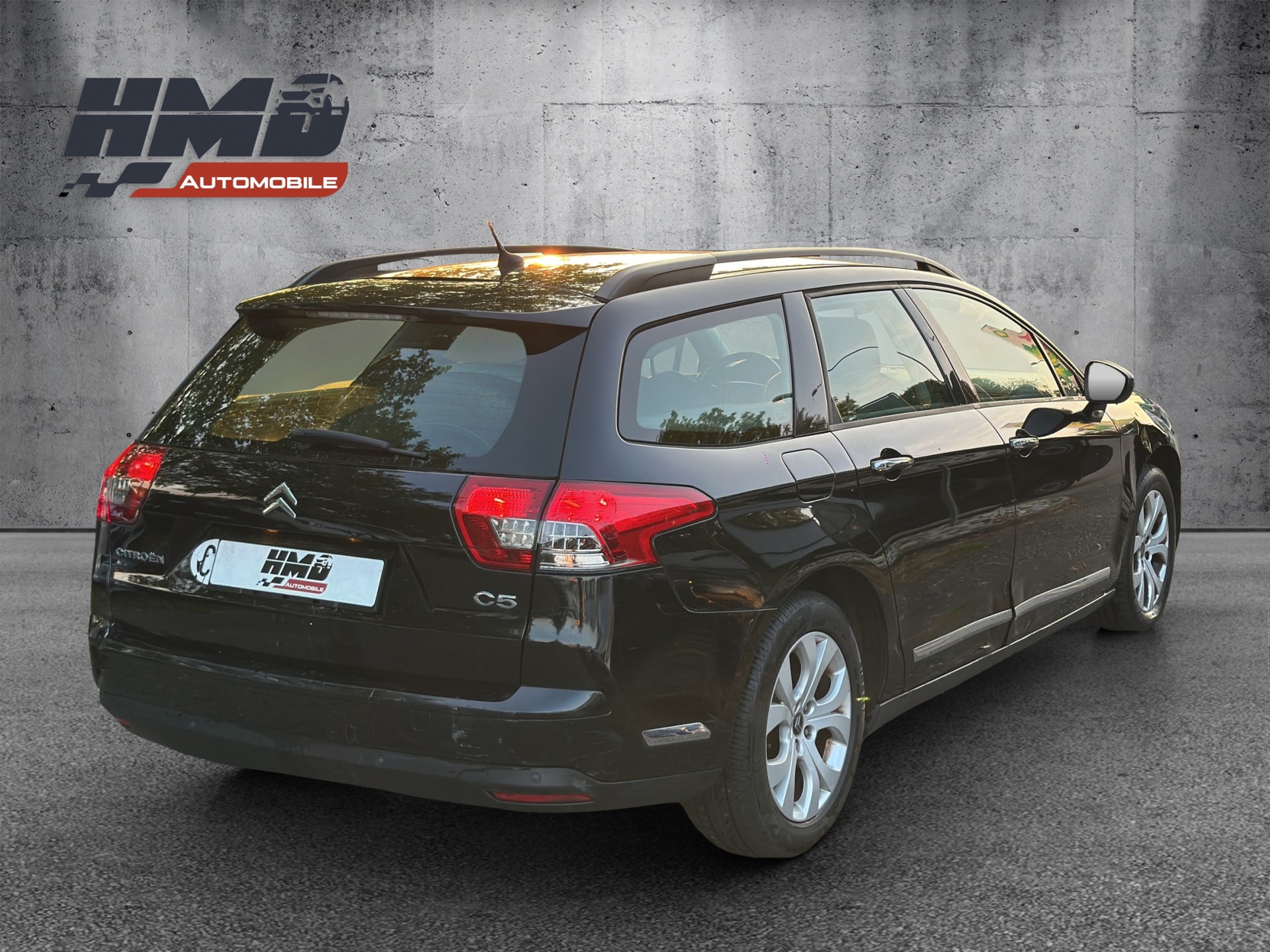 CITROEN C5 Tourer 2.0 HDi Exclusive Automatic-image-5