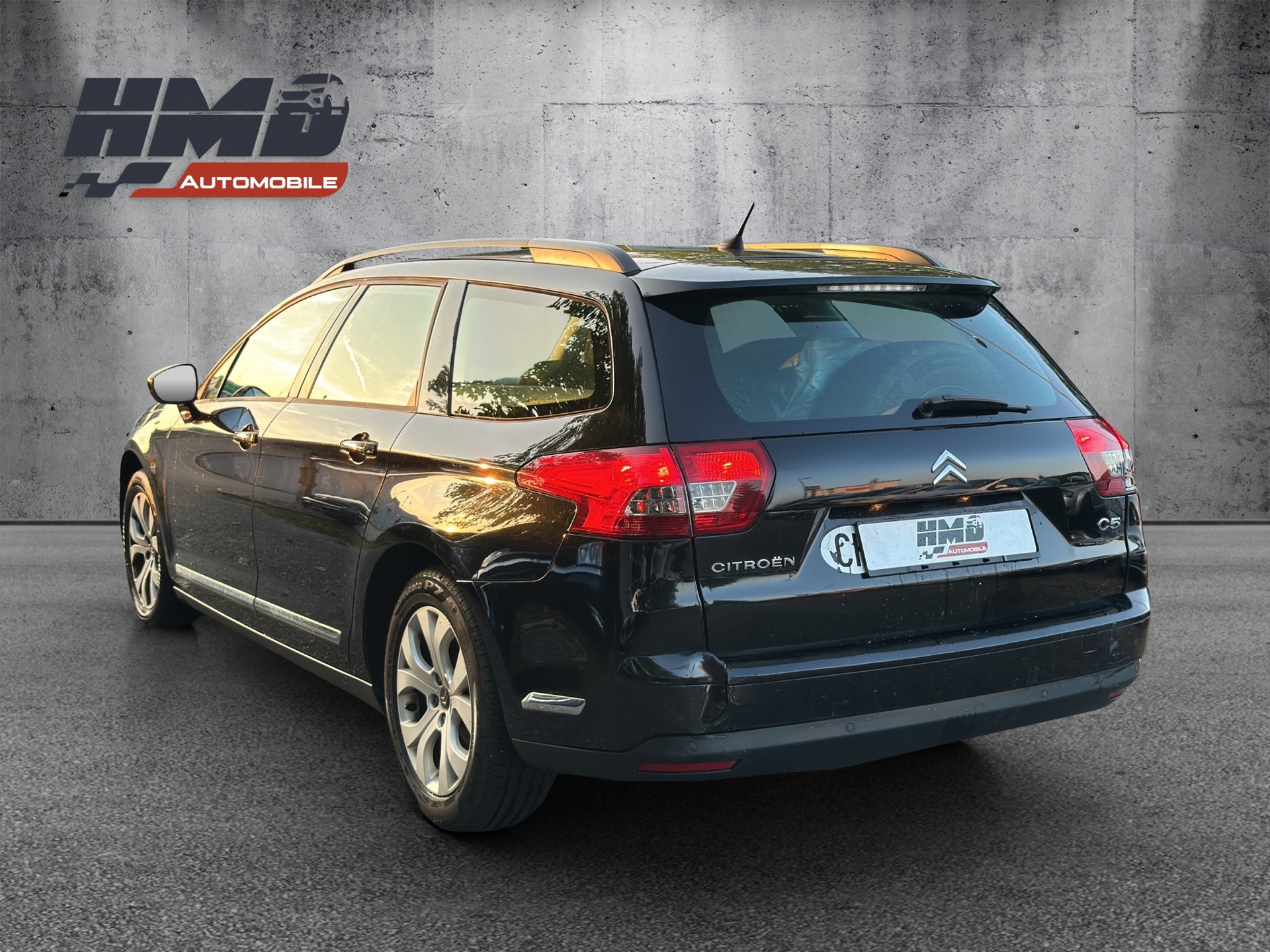 CITROEN C5 Tourer 2.0 HDi Exclusive Automatic-image-3