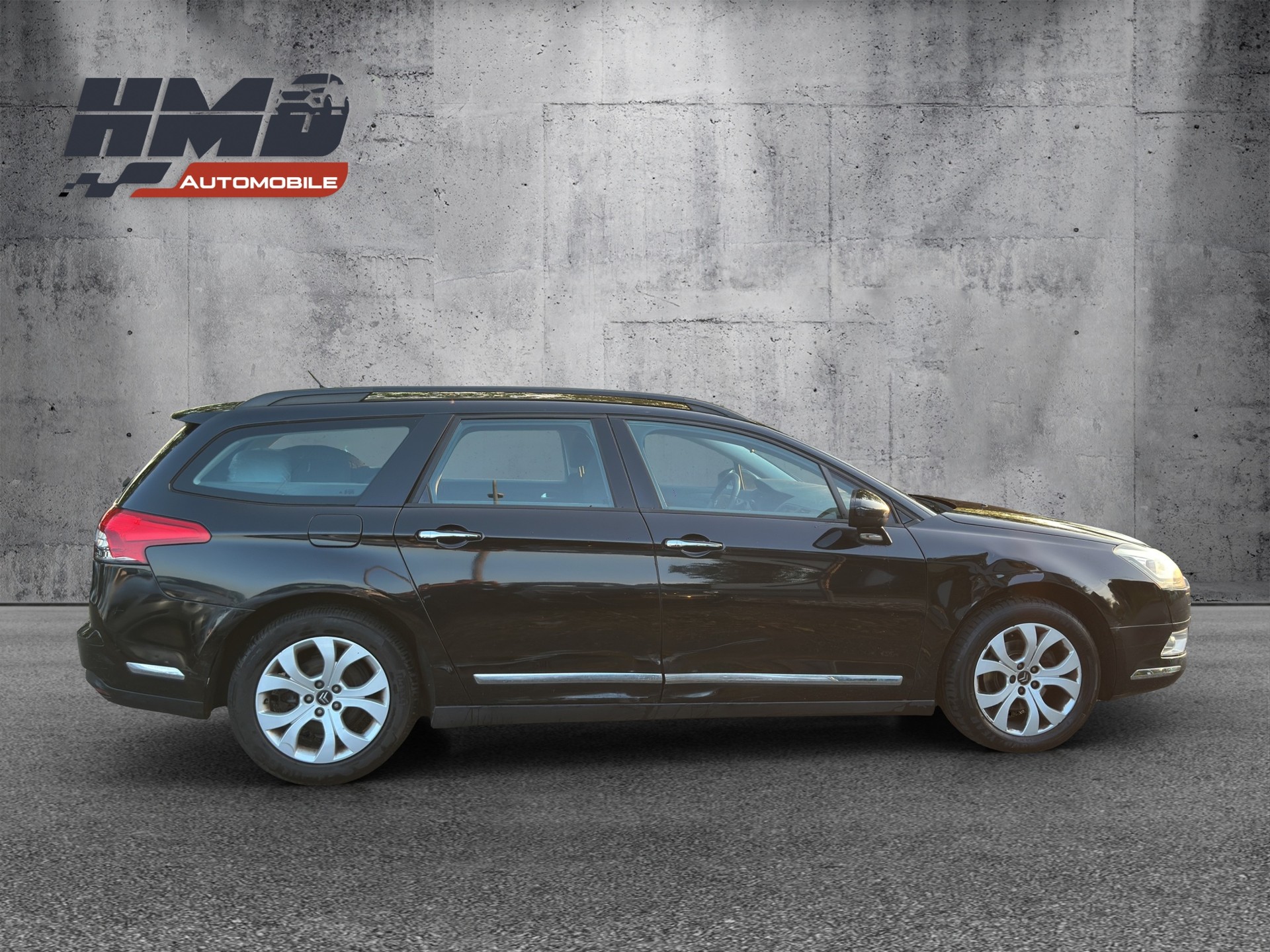 CITROEN C5 Tourer 2.0 HDi Exclusive Automatic-image-6
