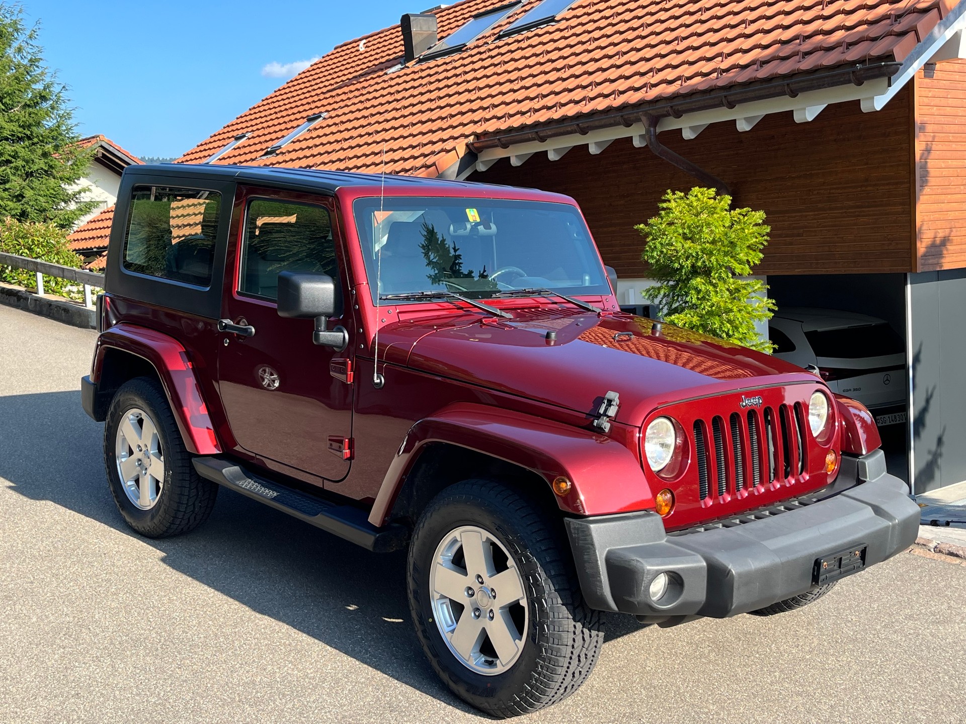 JEEP Wrangler 3.8 Sahara Automatic-image-1
