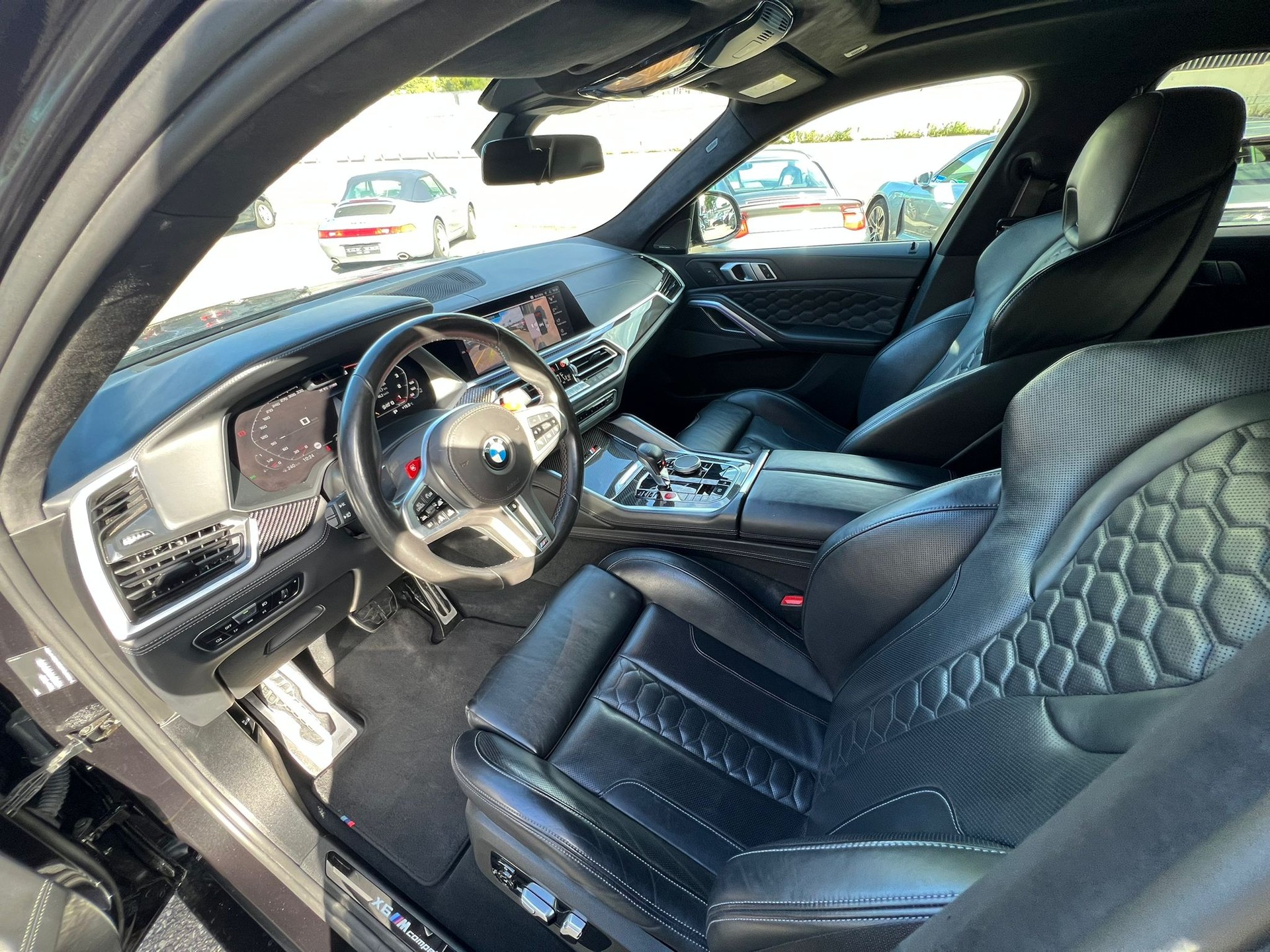 BMW X6M Steptronic M Competition-image-8